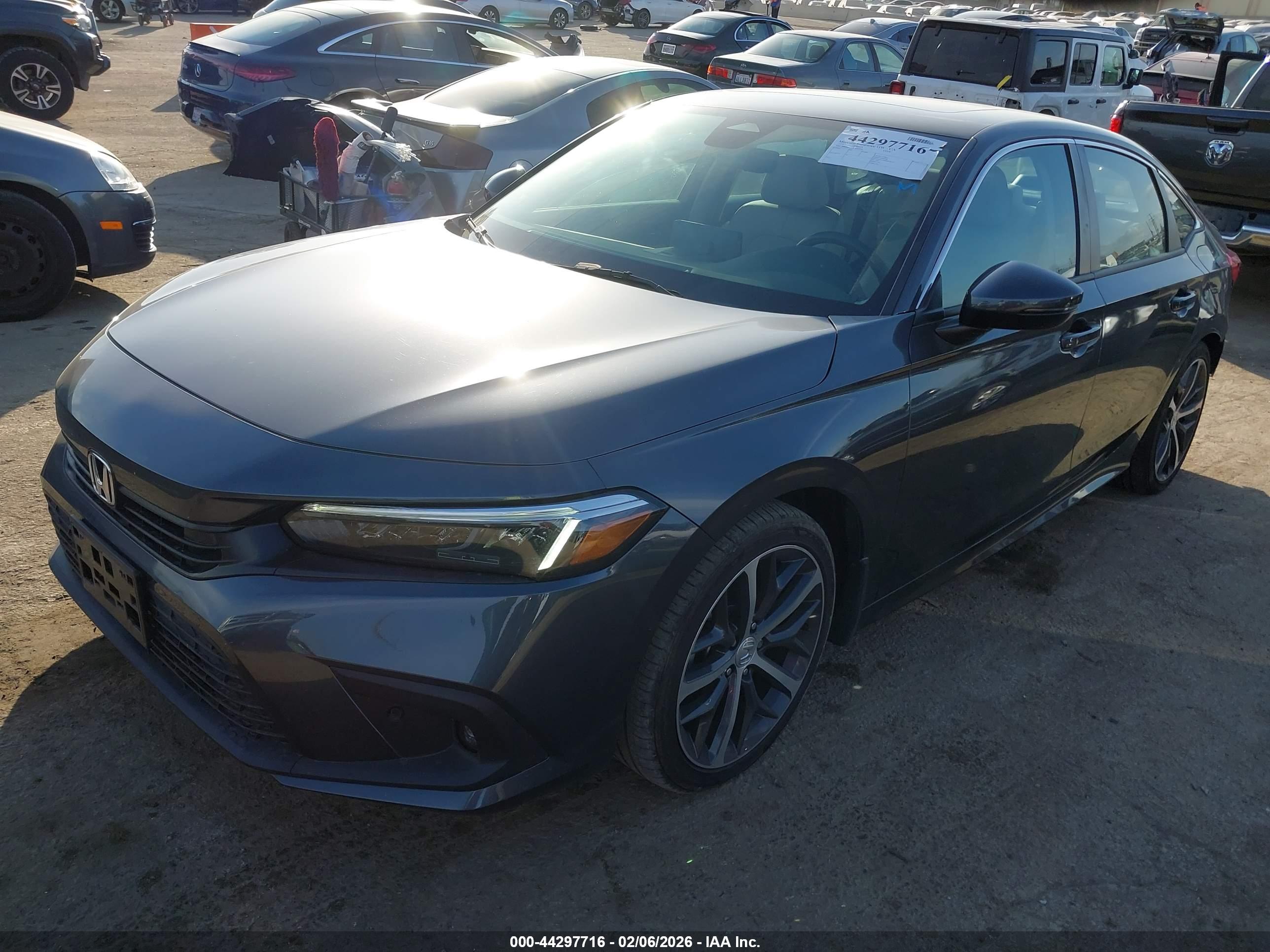 HONDA CIVIC image 2