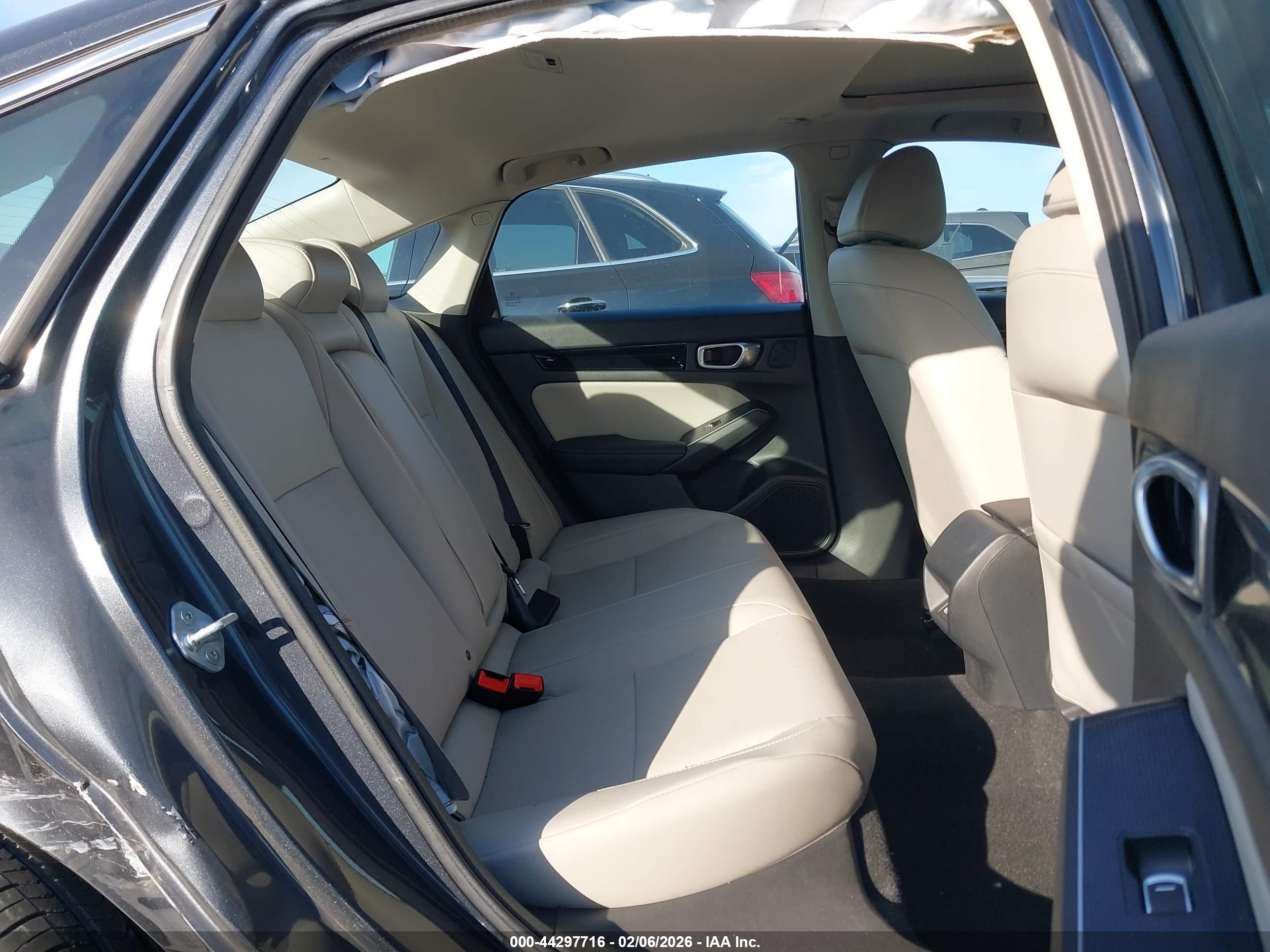 HONDA CIVIC image 8