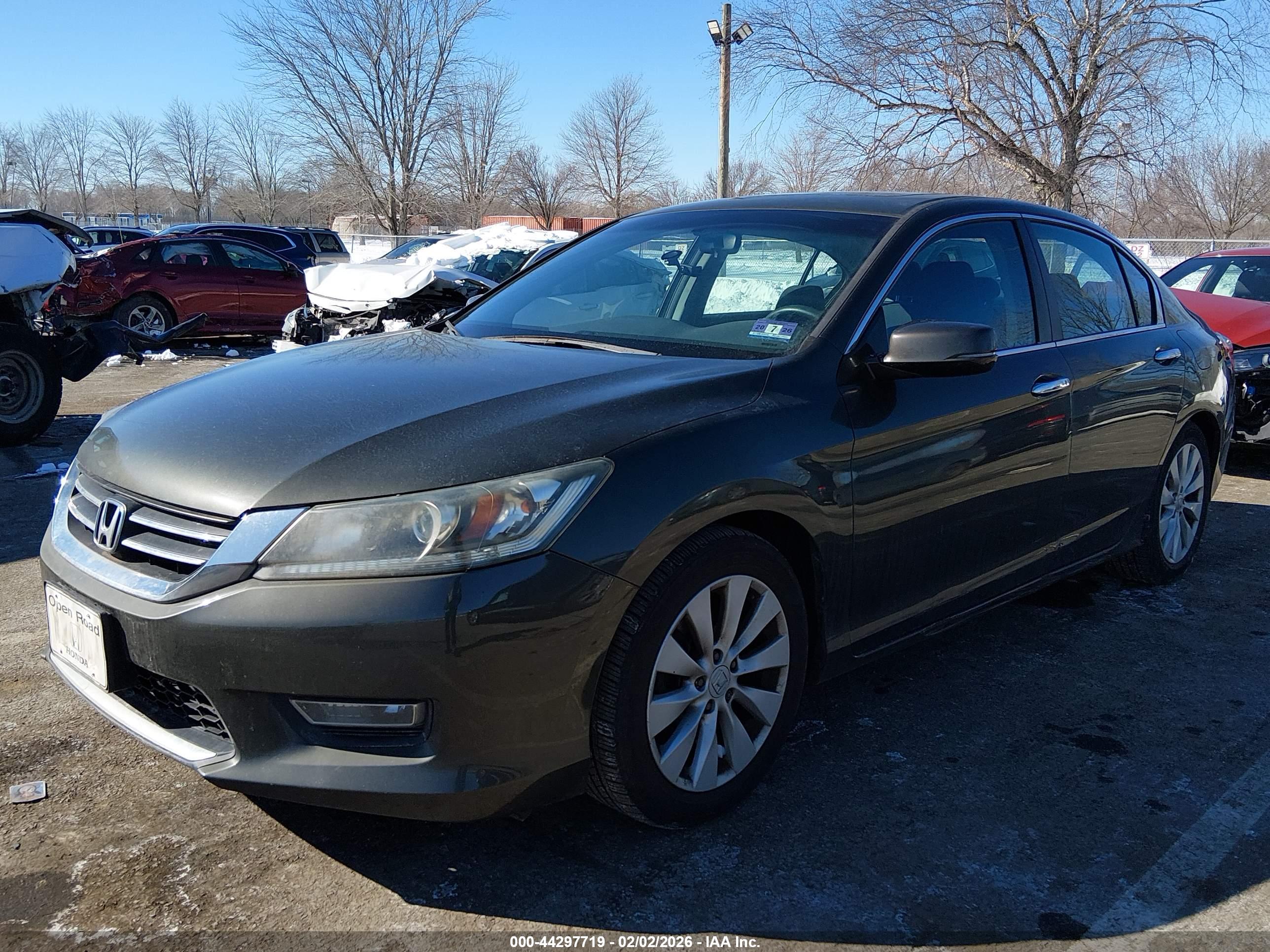 HONDA ACCORD image 2
