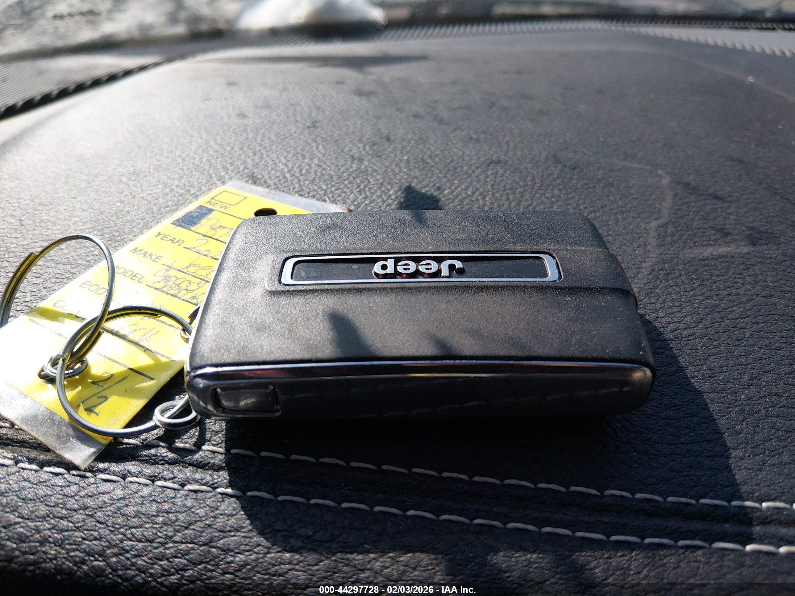 JEEP GRAND image 11
