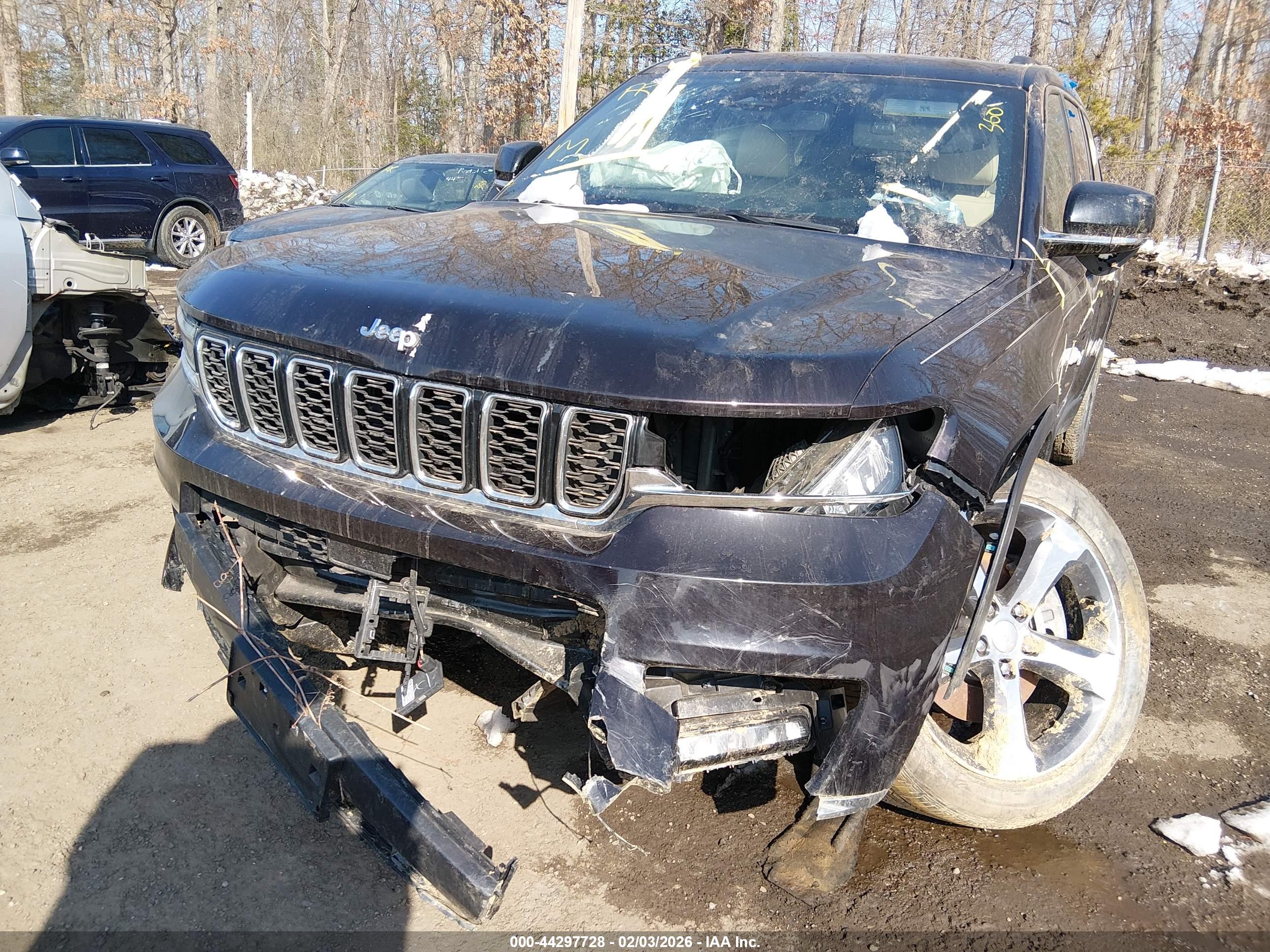 JEEP GRAND image 6