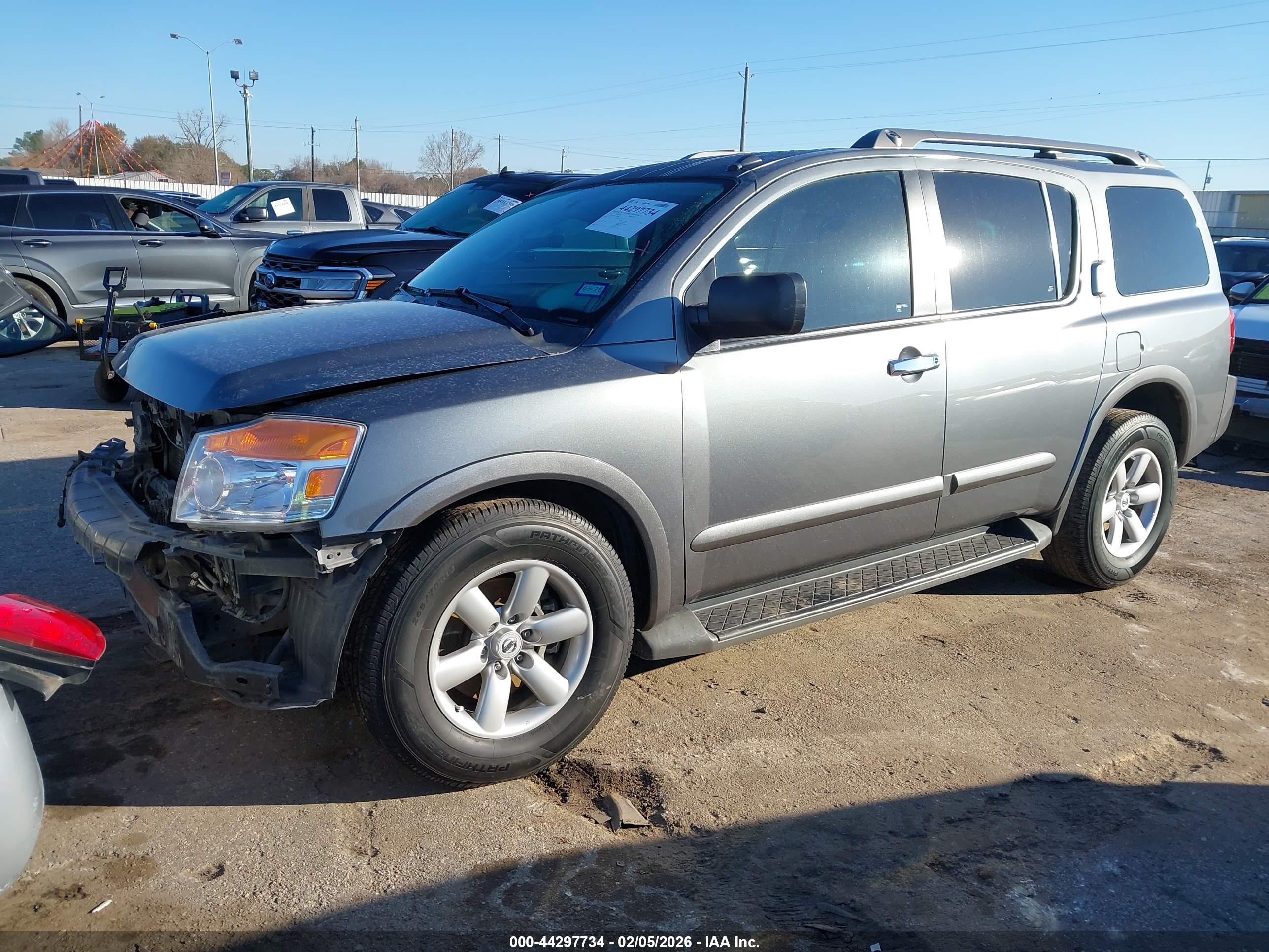 NISSAN ARMADA image 2