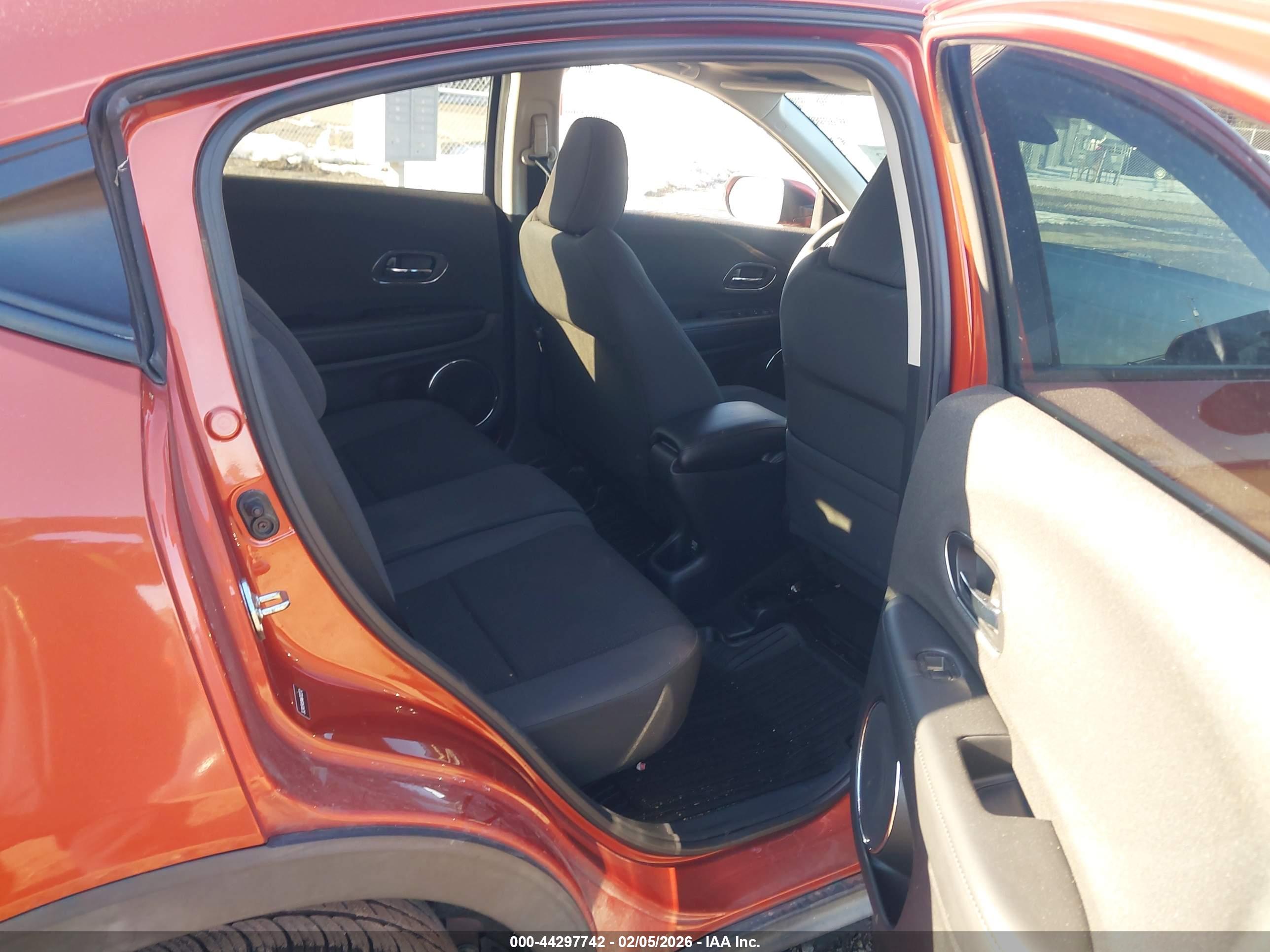 HONDA HR-V image 8