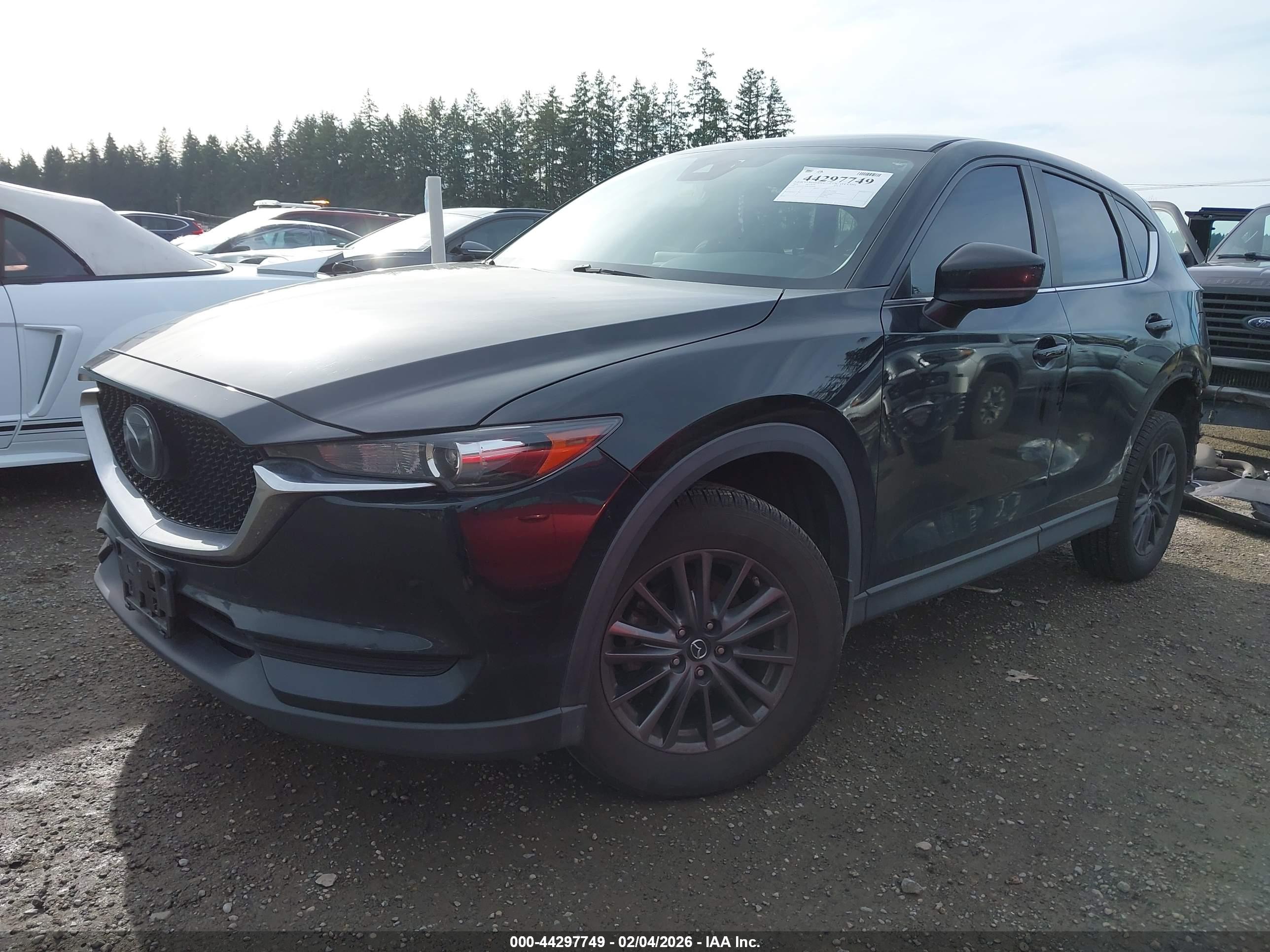 MAZDA CX-5 image 2
