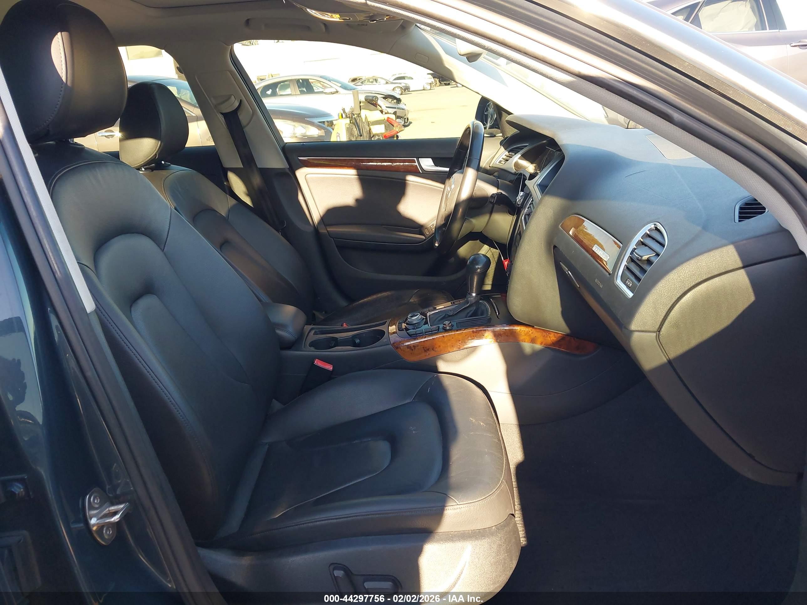AUDI A4 image 5
