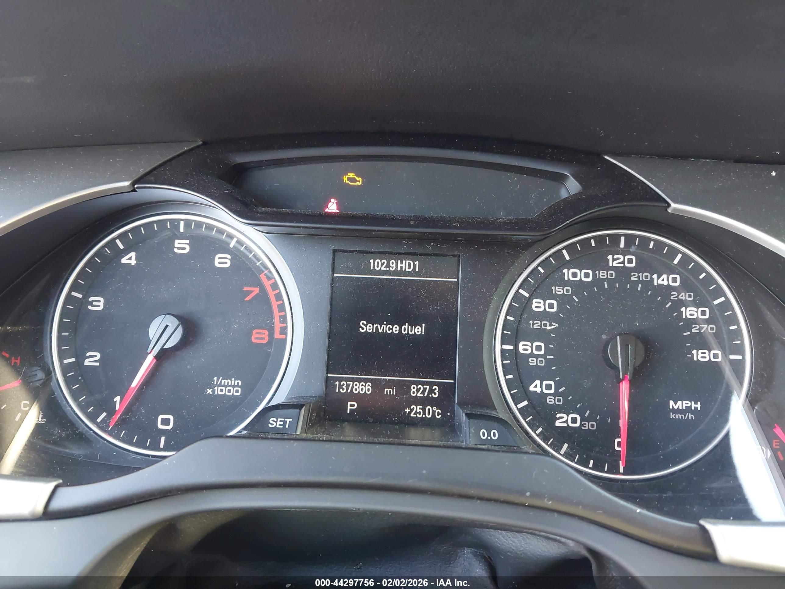 AUDI A4 image 7