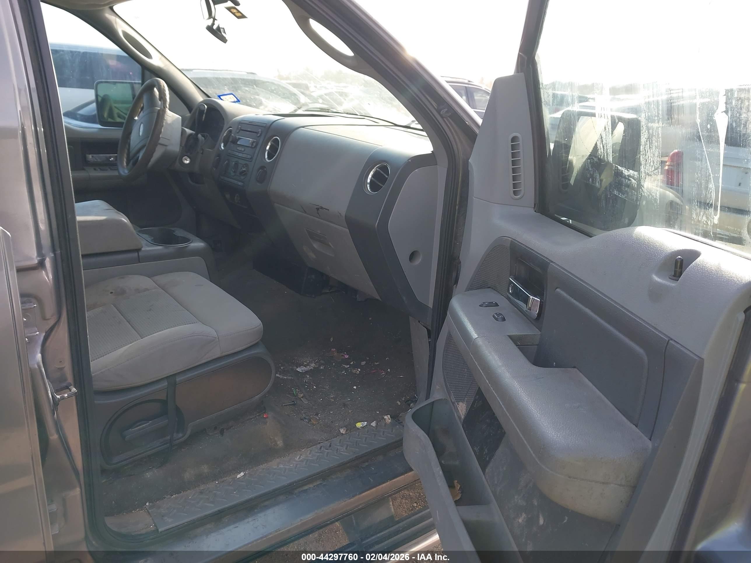 FORD F-150 image 5