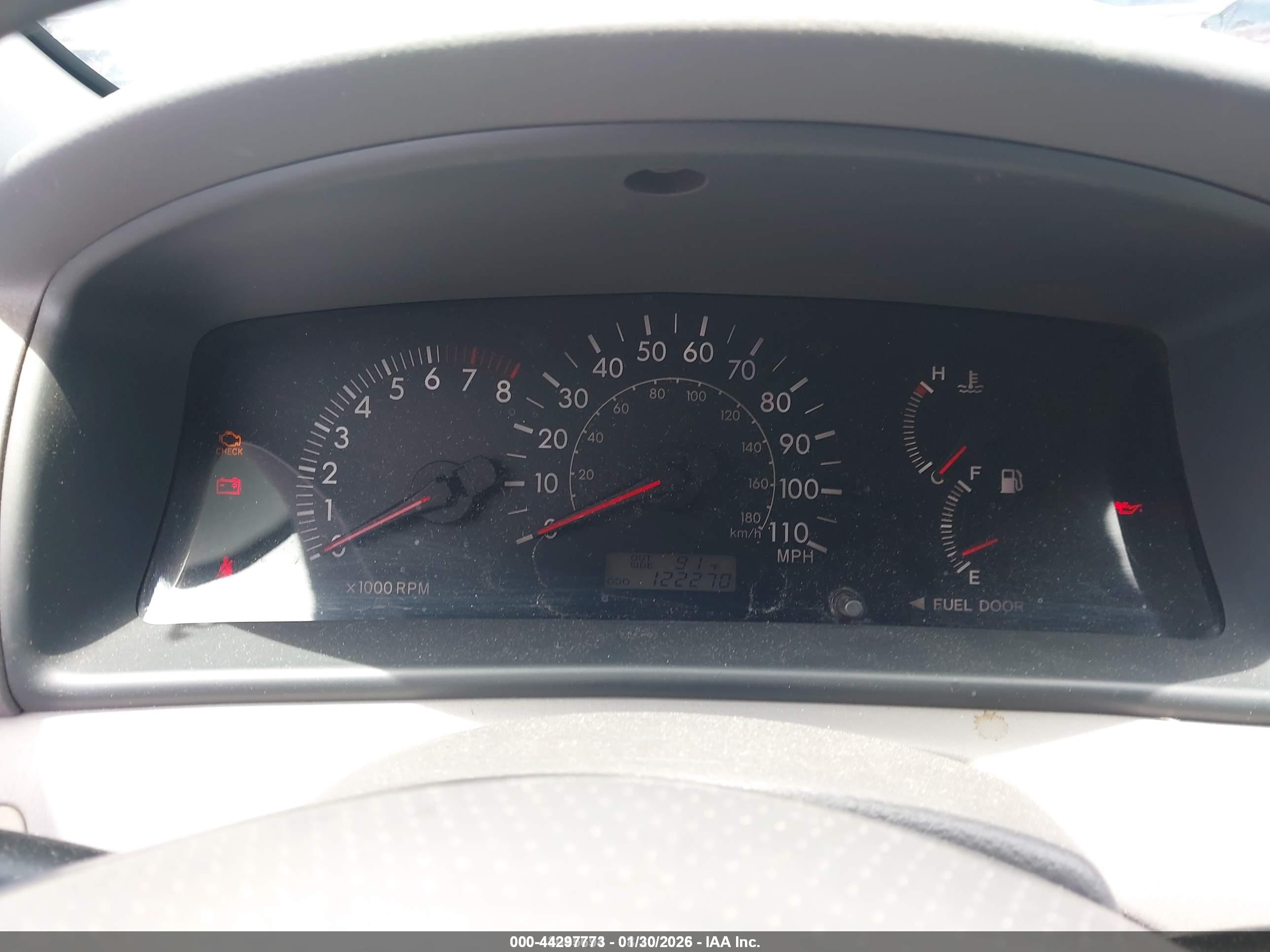 TOYOTA COROLLA image 7