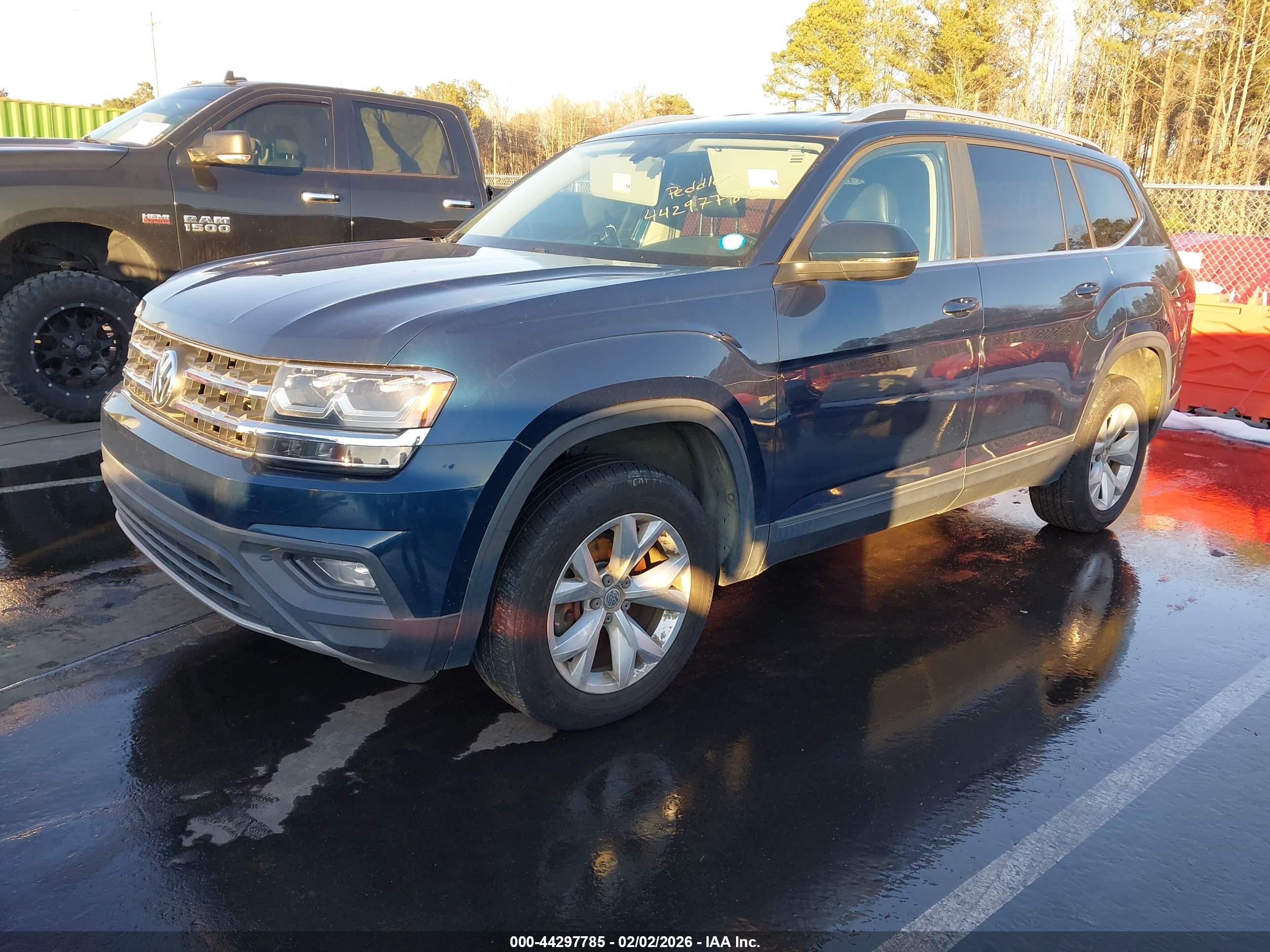 VOLKSWAGEN ATLAS image 2