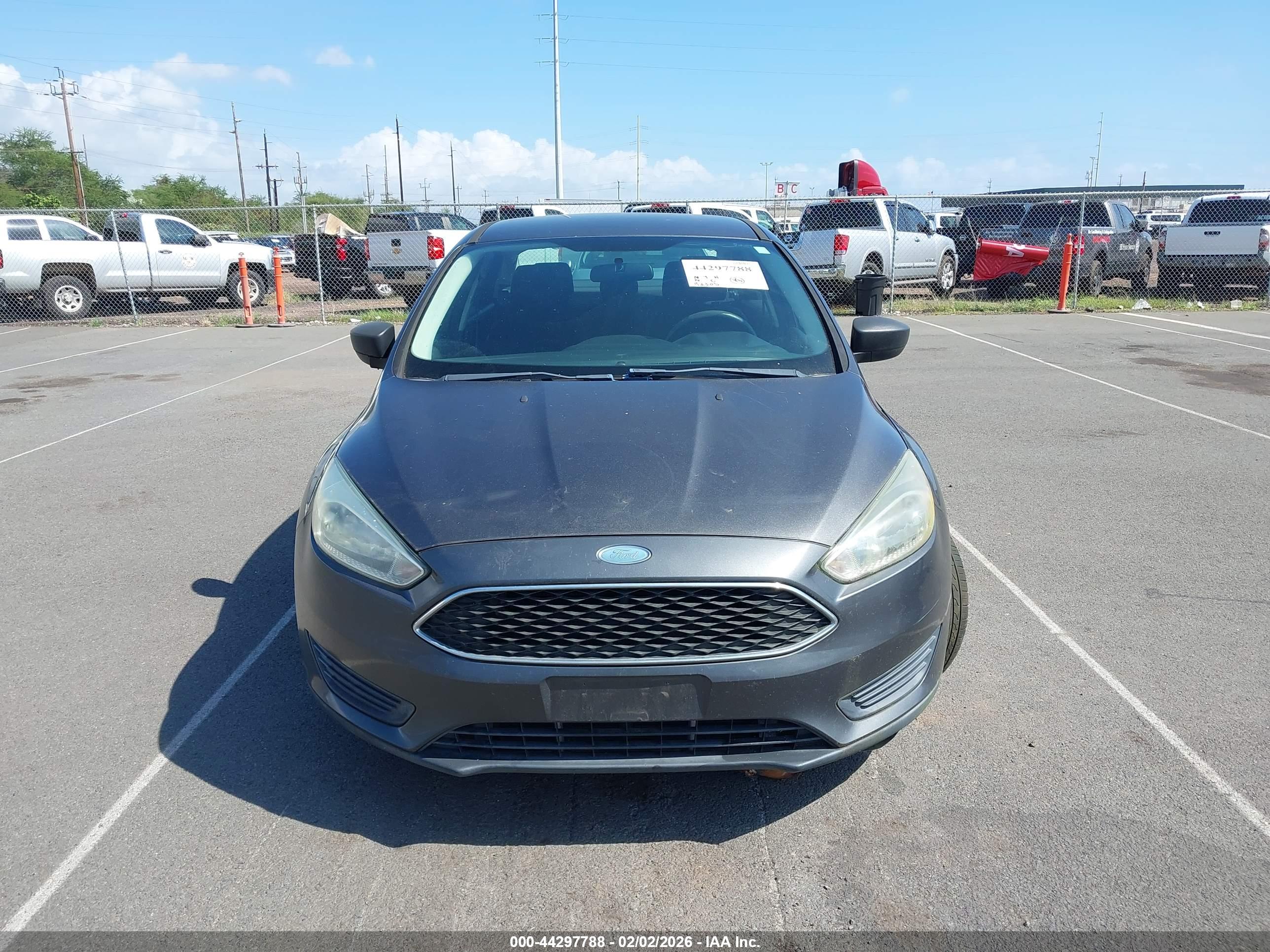 FORD FOCUS image 6