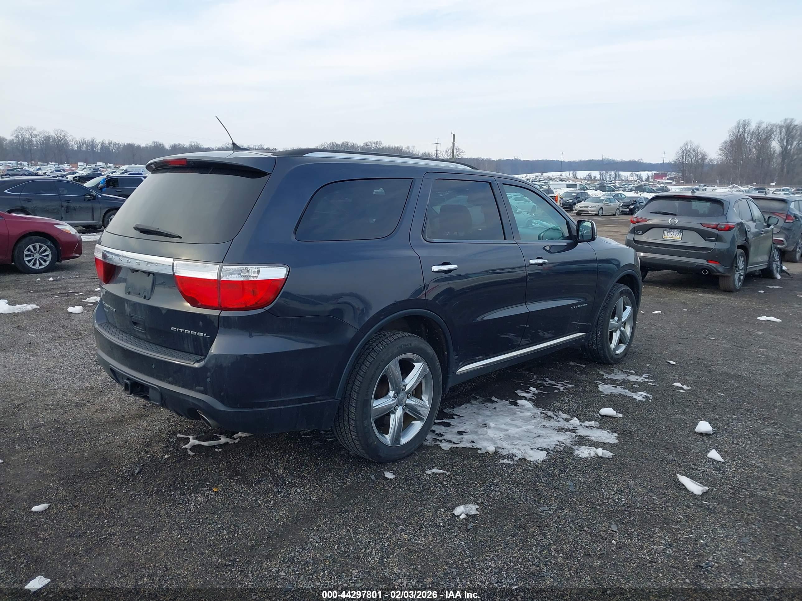 DODGE DURANGO image 4