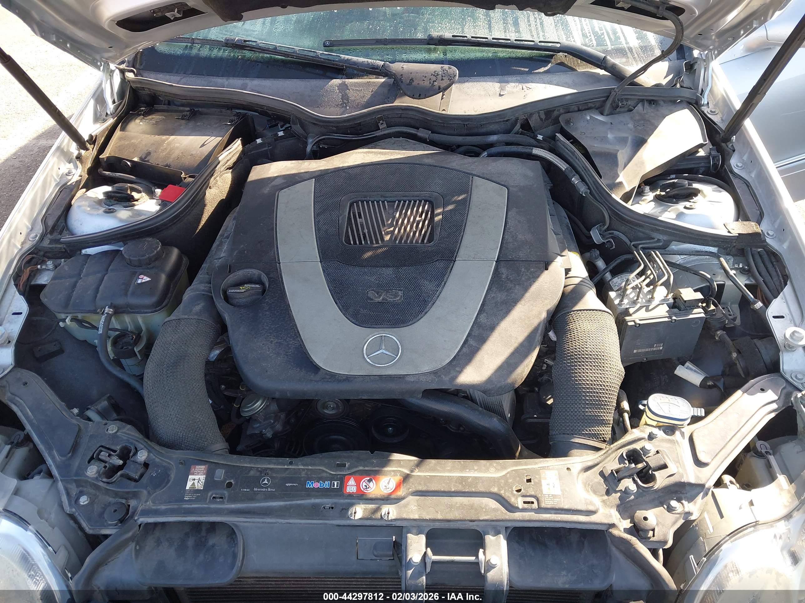 MERCEDES-BENZ CLK image 10