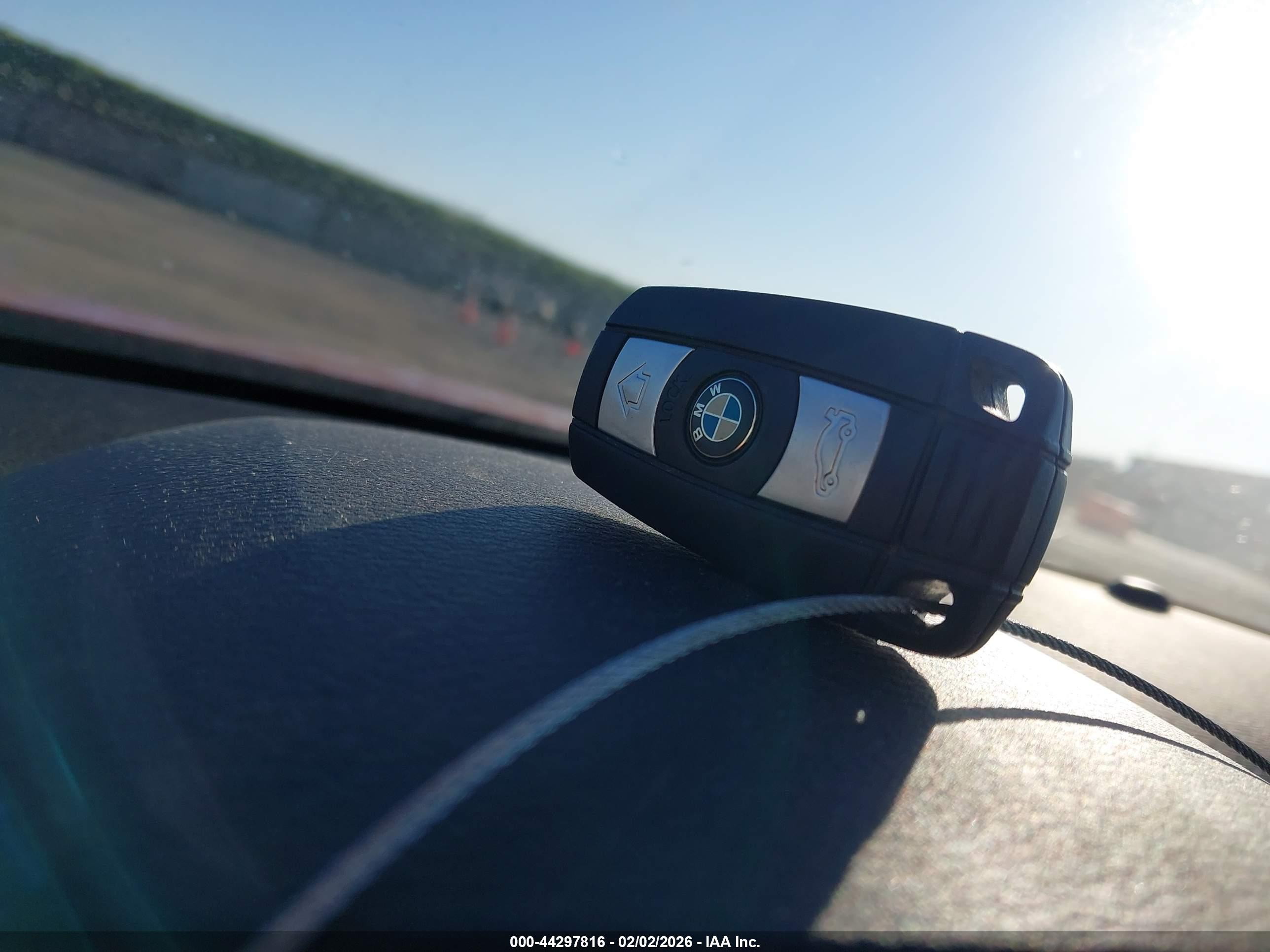 BMW X1 image 11