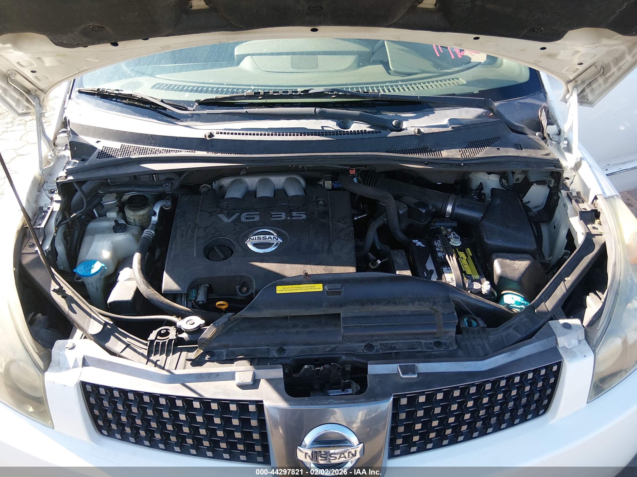 NISSAN QUEST image 10
