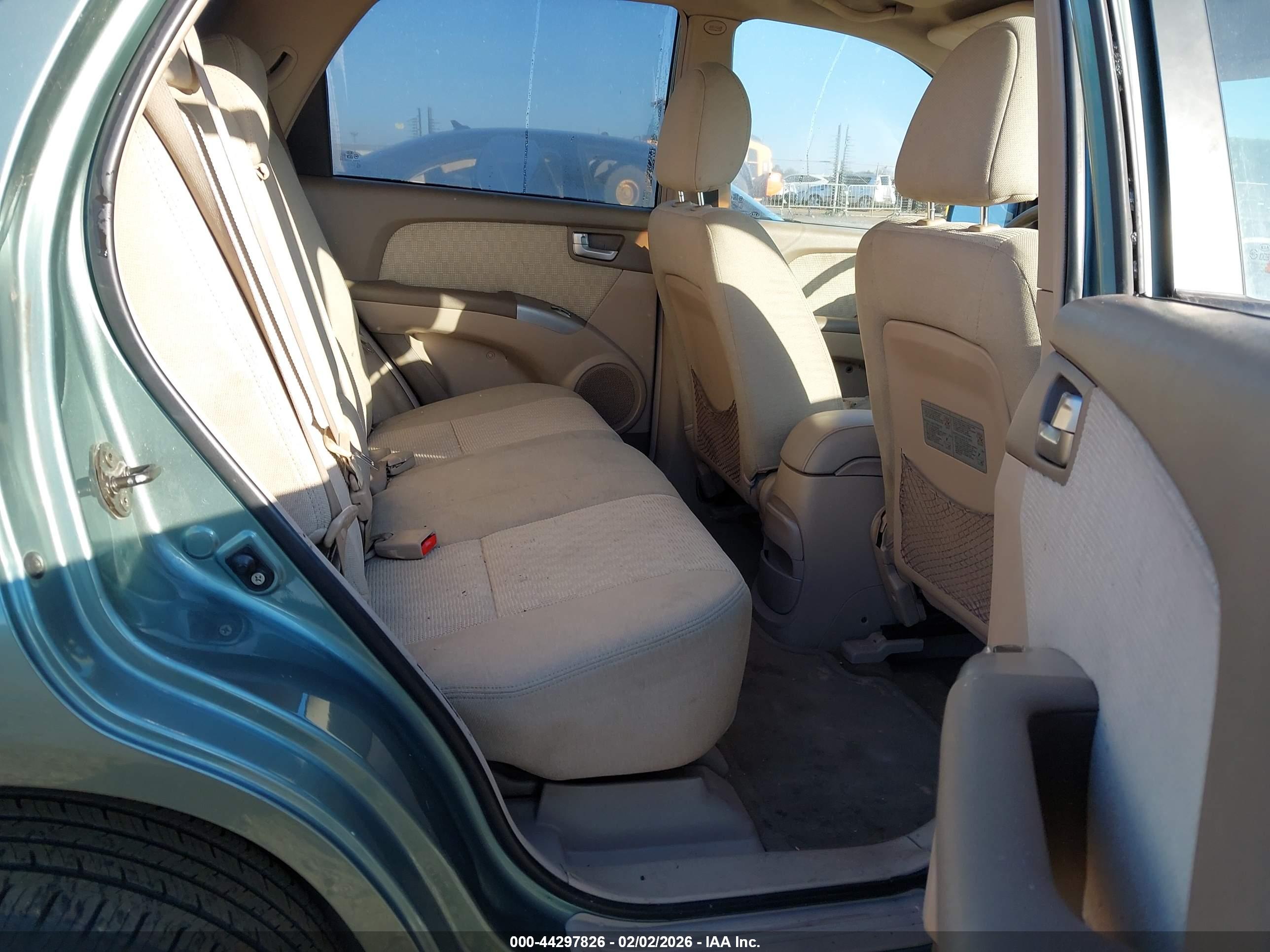 KIA SPORTAGE image 8