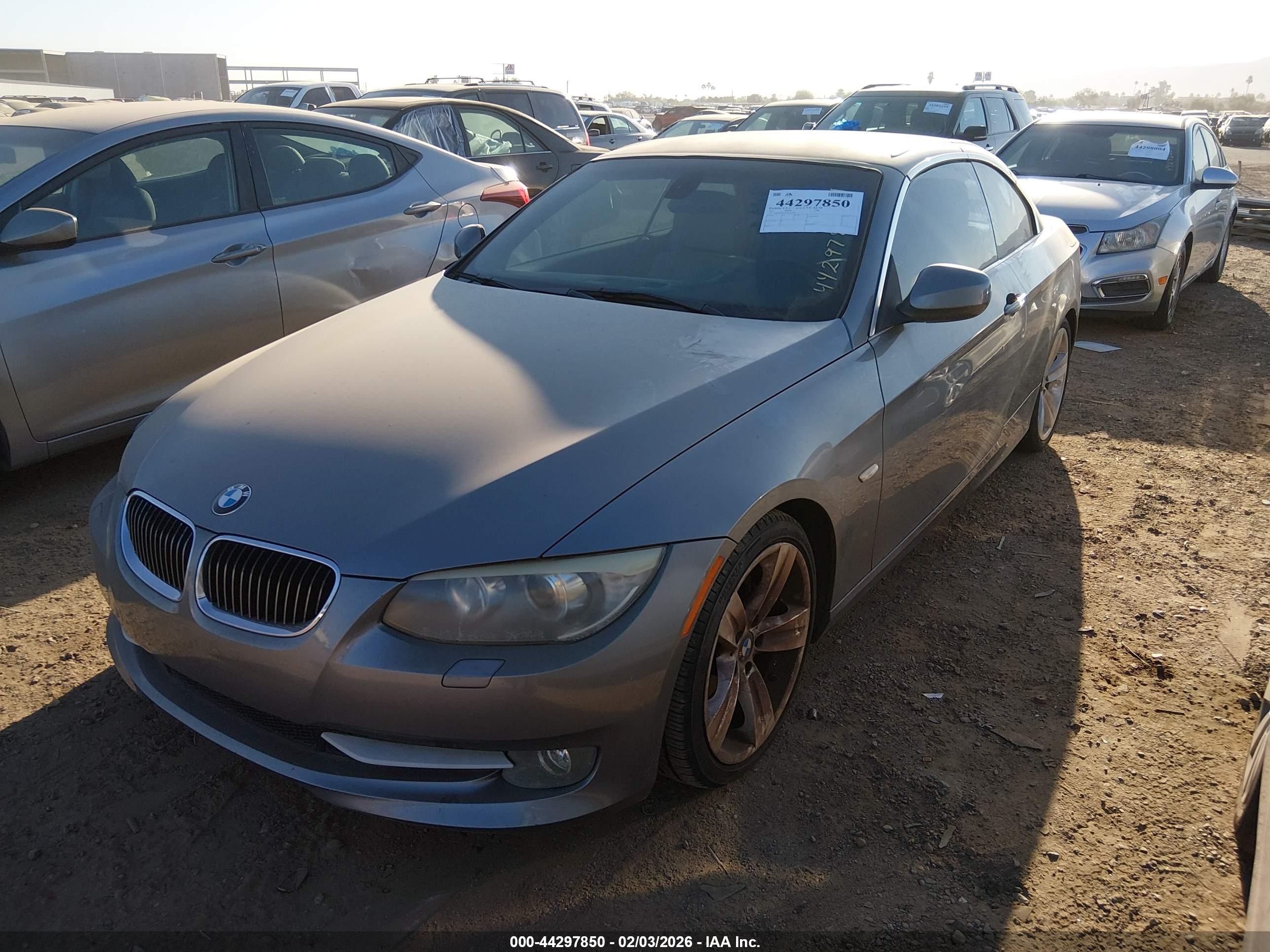 BMW 328I image 6