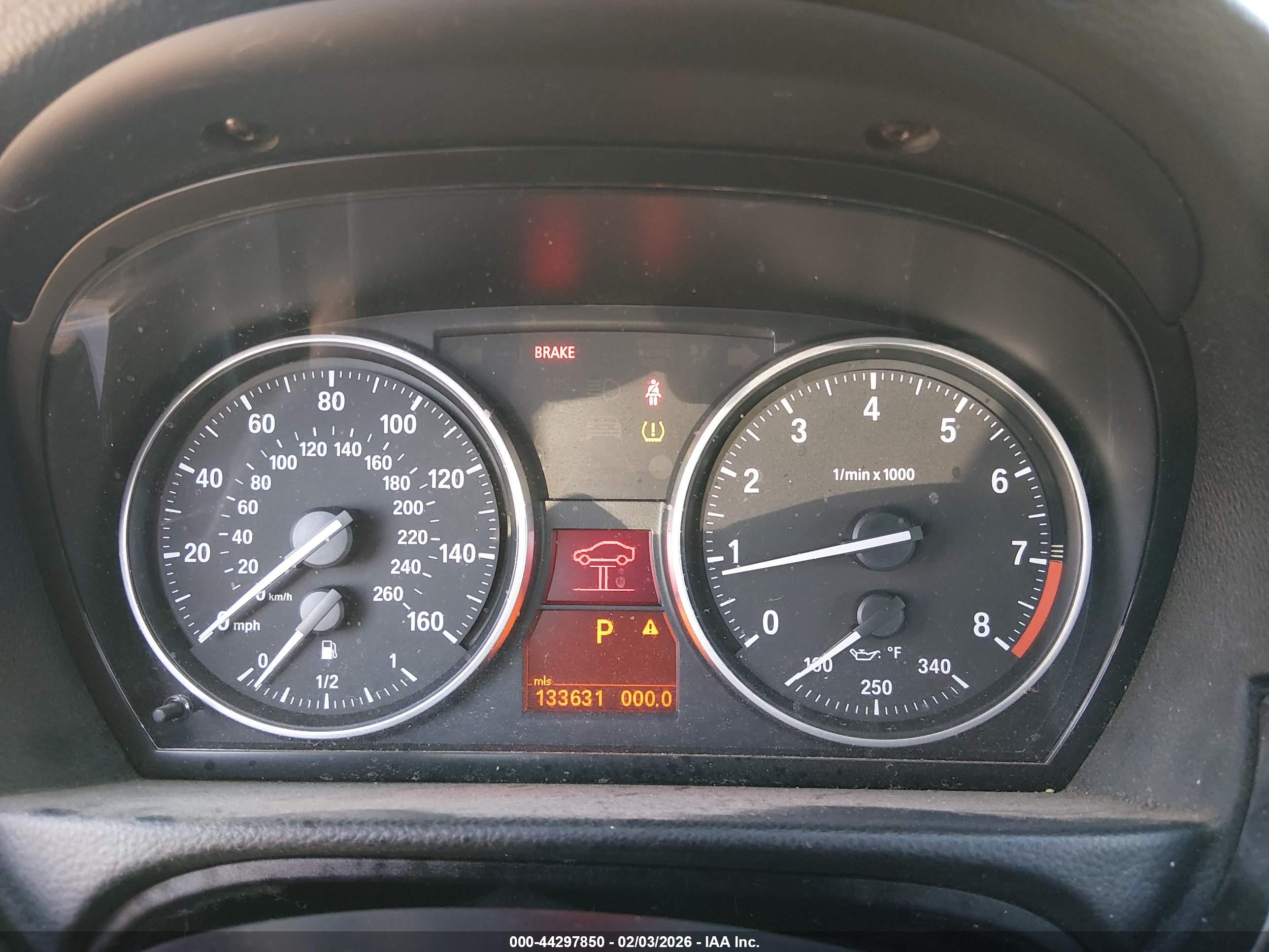 BMW 328I image 7