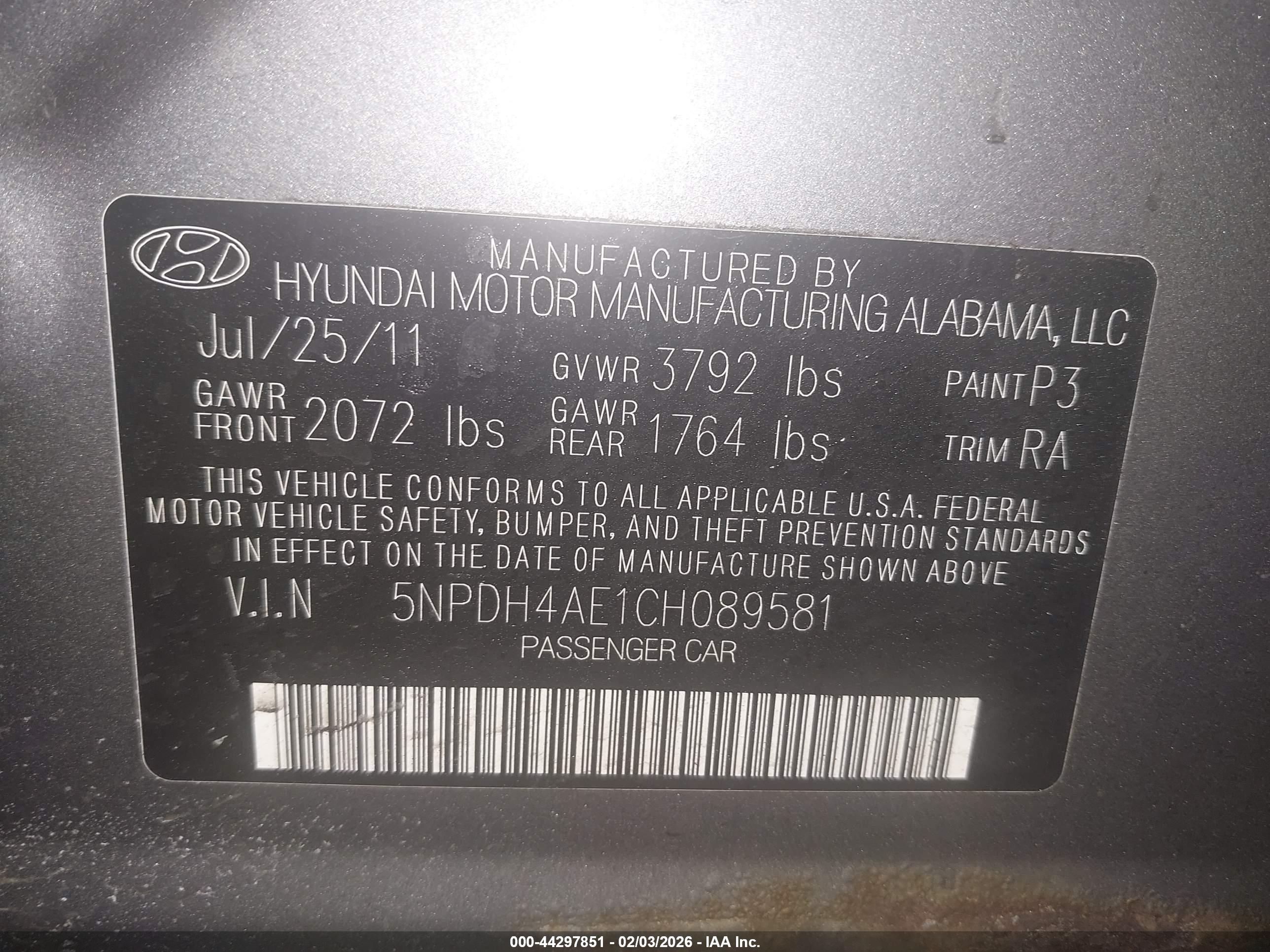 HYUNDAI ELANTRA image 9