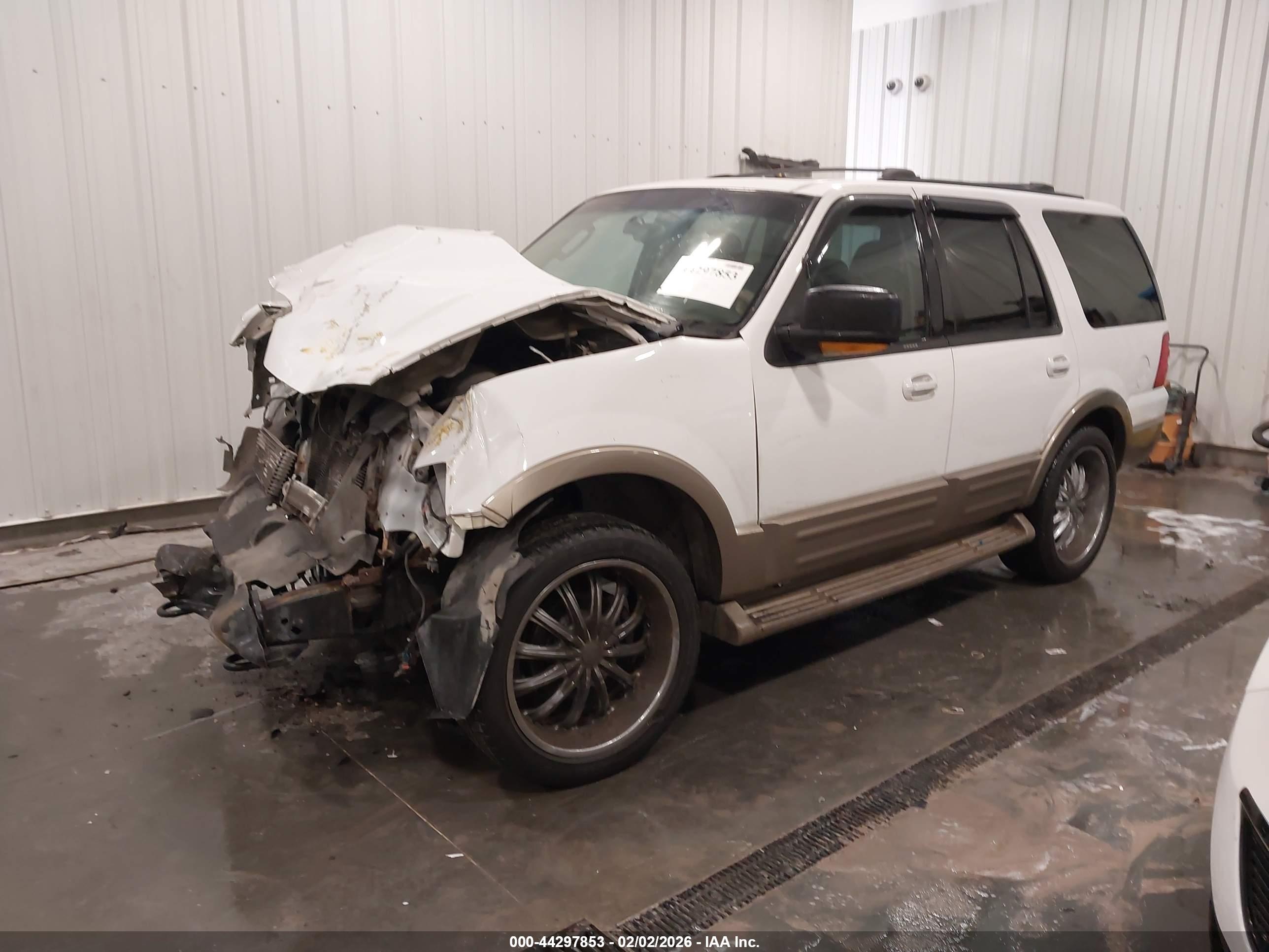 FORD EXPEDITION image 2