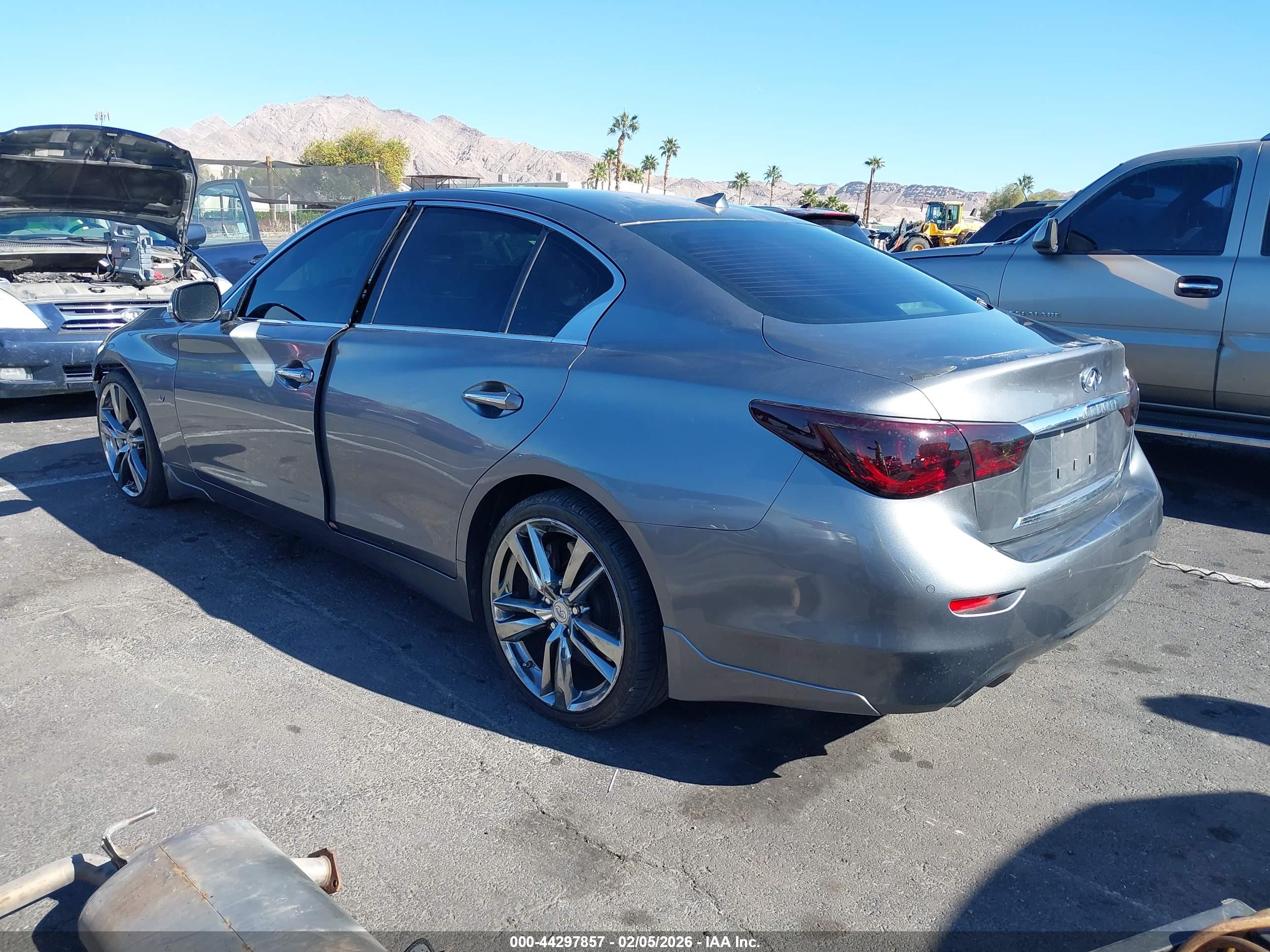 INFINITI Q50 image 3