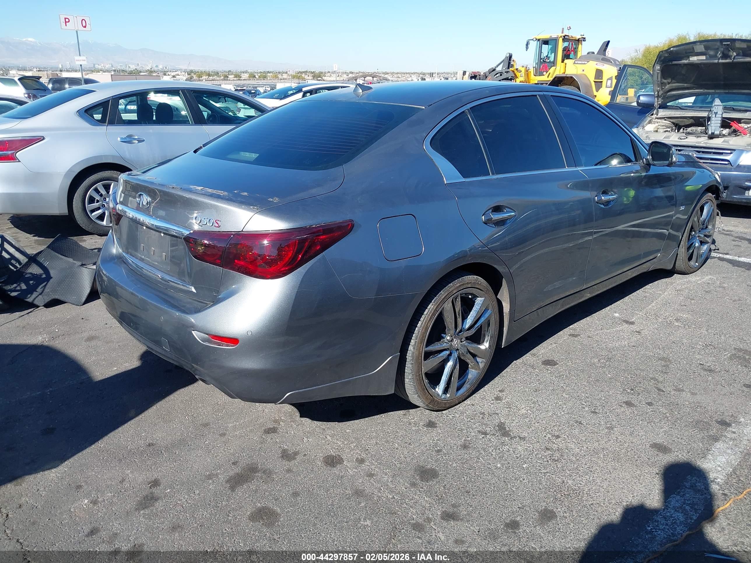 INFINITI Q50 image 4