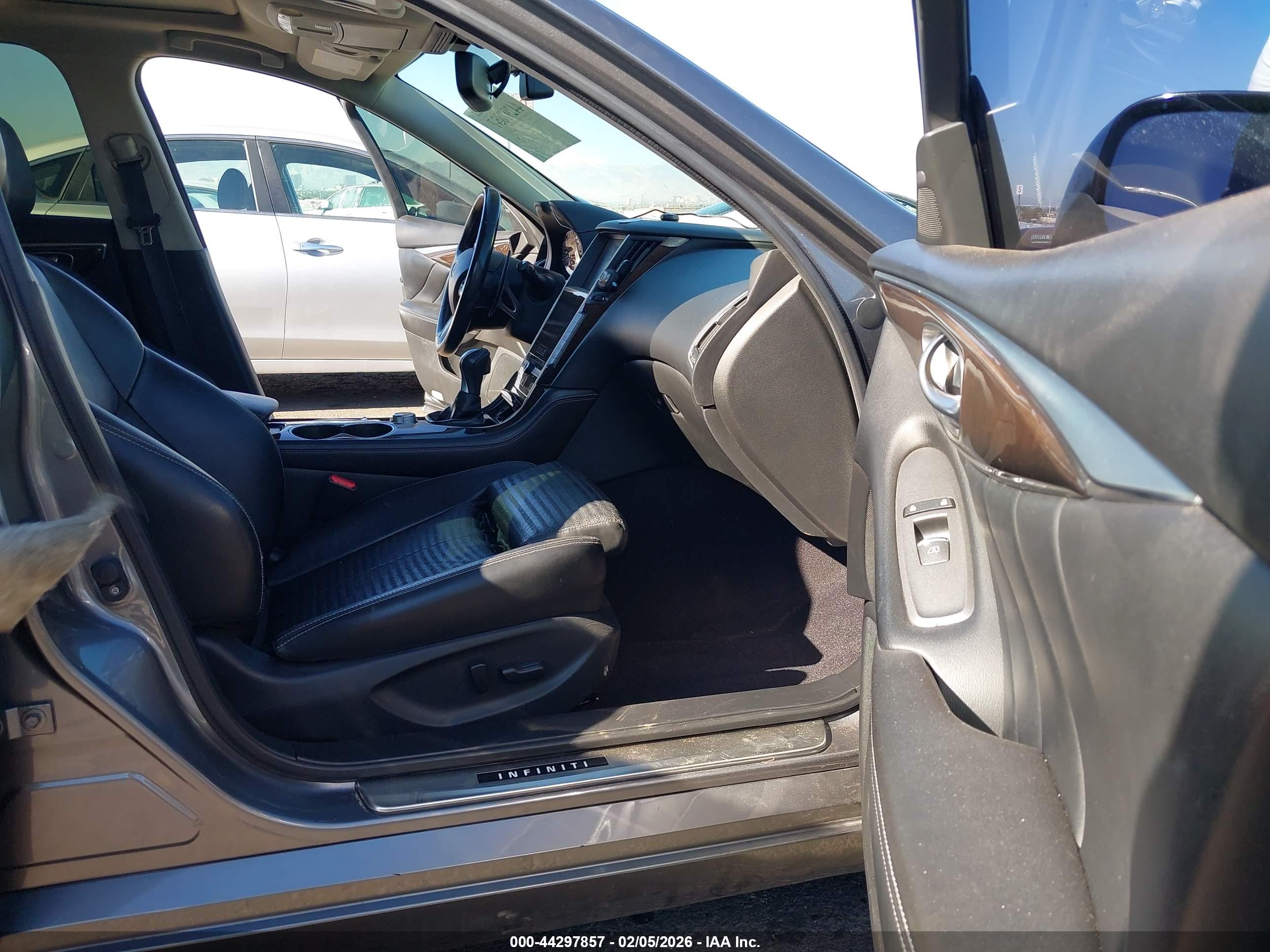 INFINITI Q50 image 5