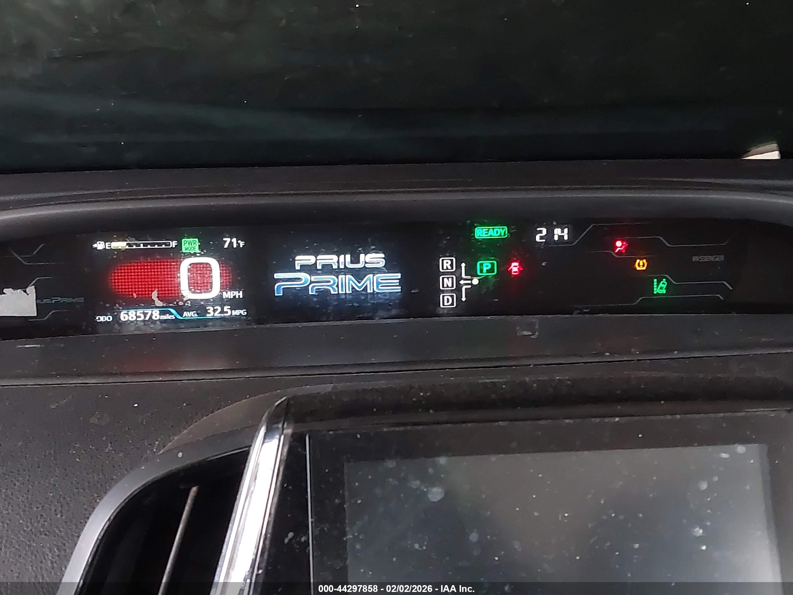 TOYOTA PRIUS image 7