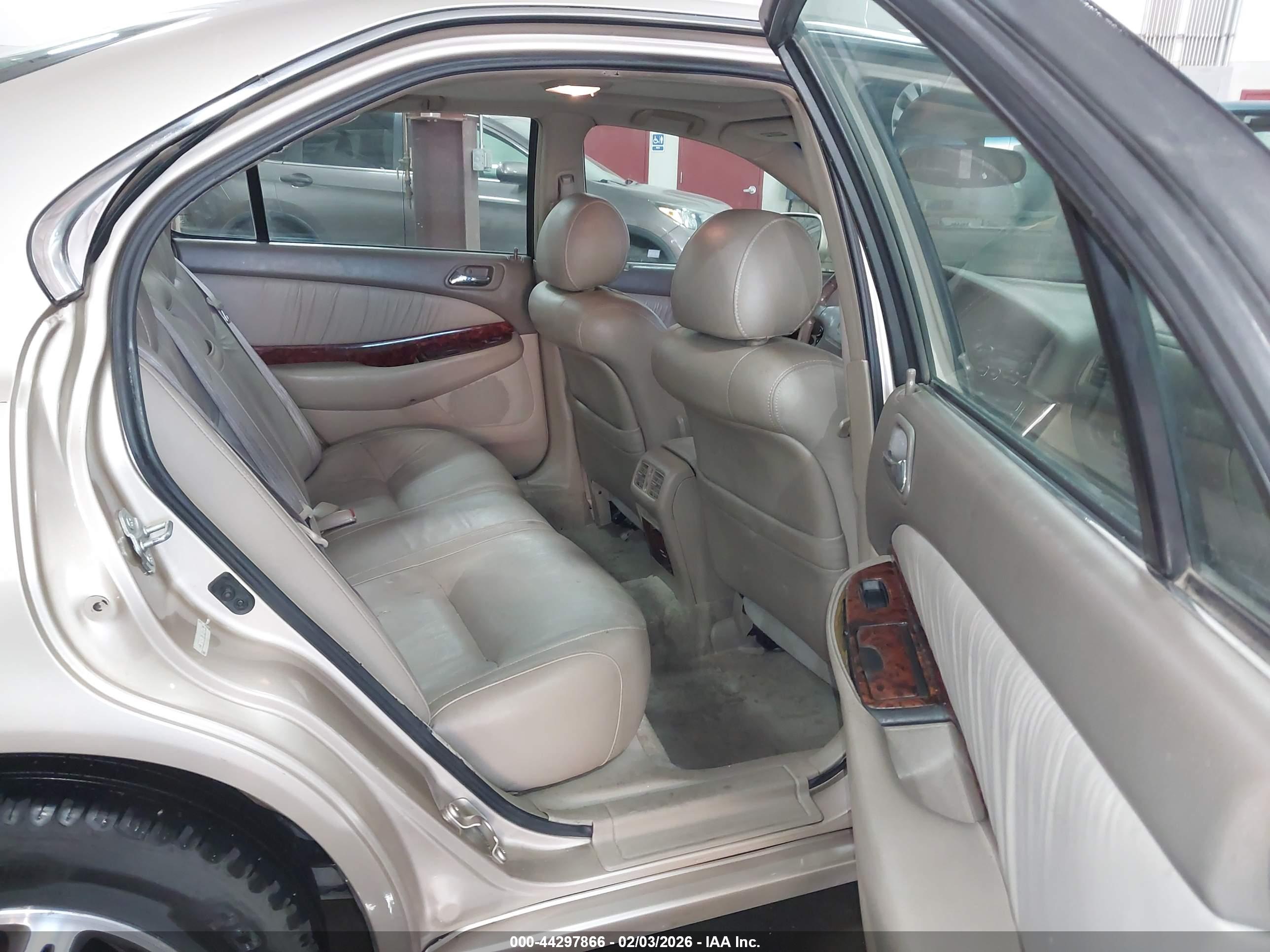 ACURA TL image 8