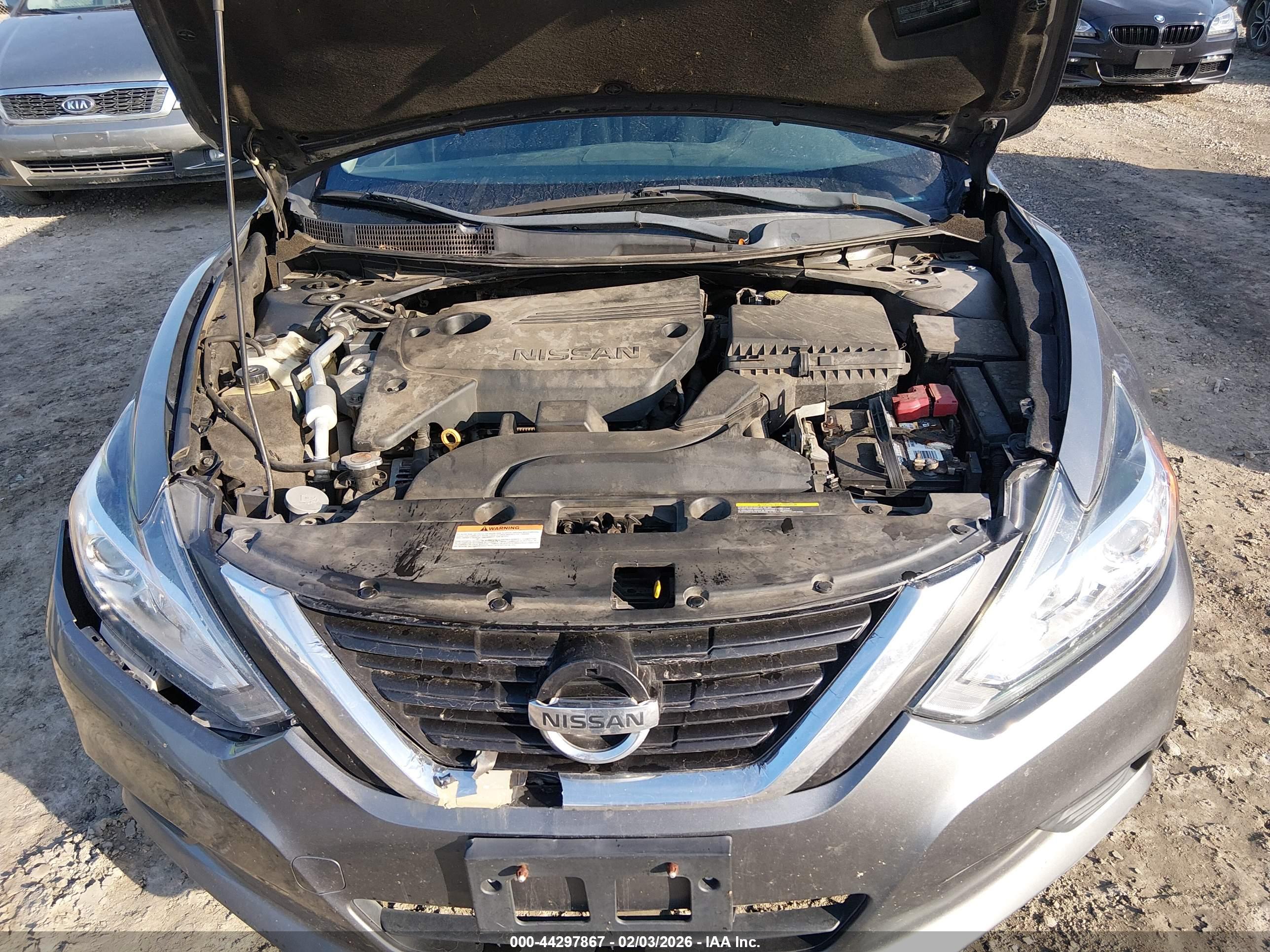 NISSAN ALTIMA image 10