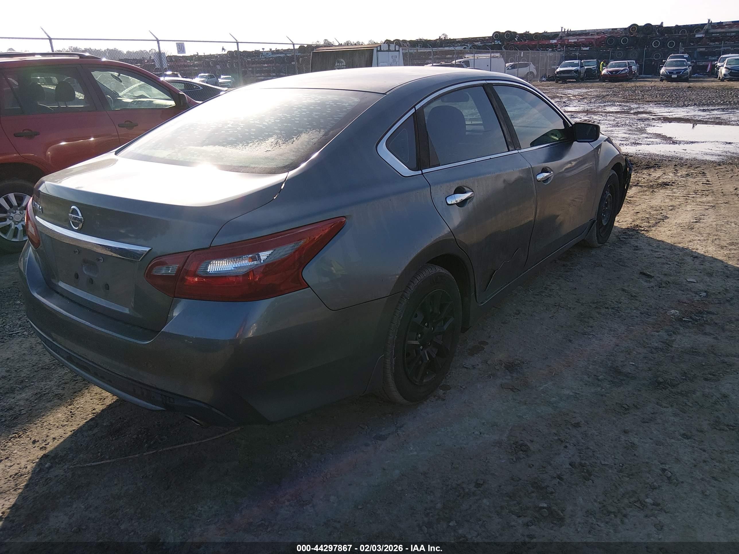 NISSAN ALTIMA image 4