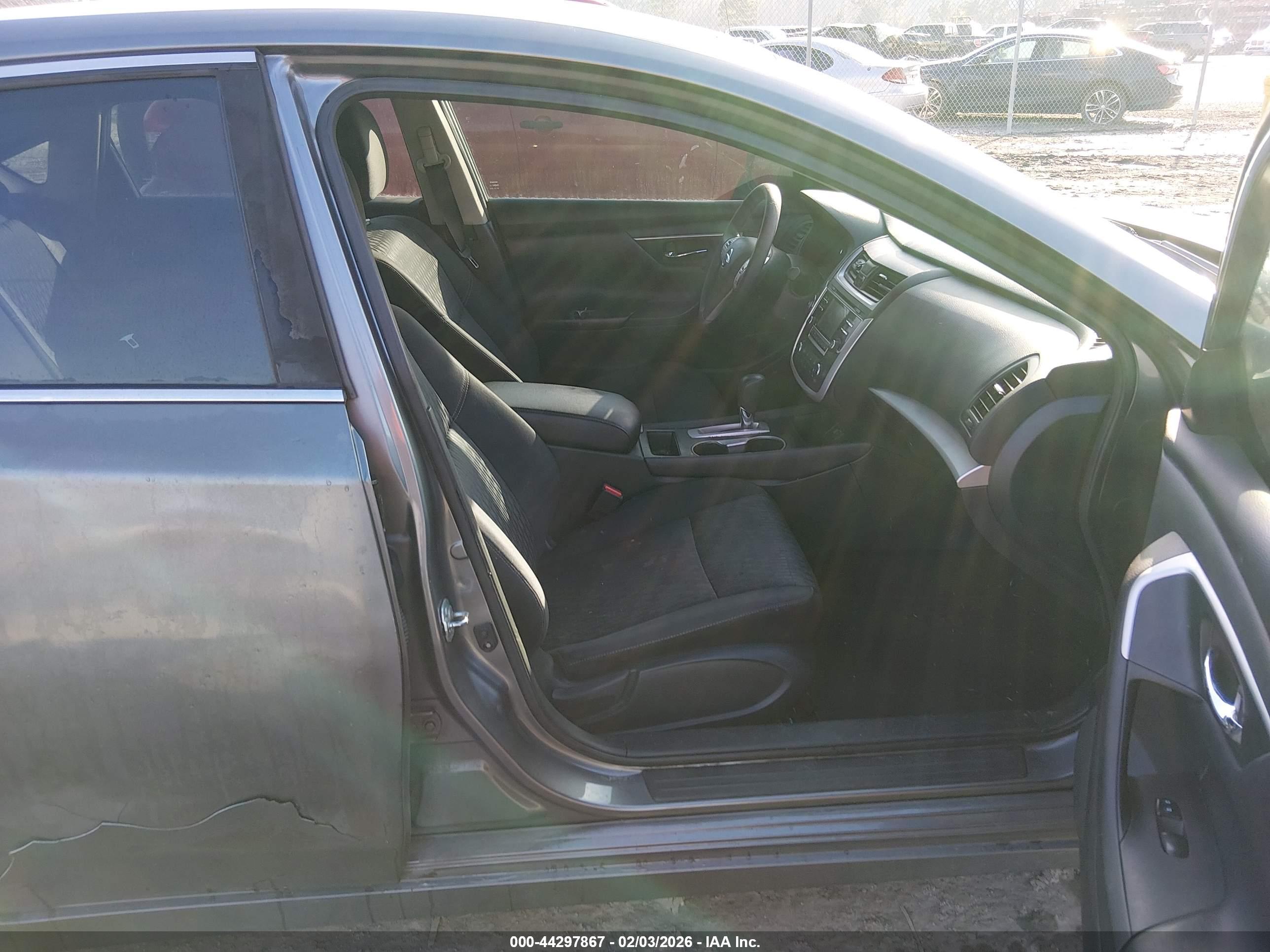 NISSAN ALTIMA image 5
