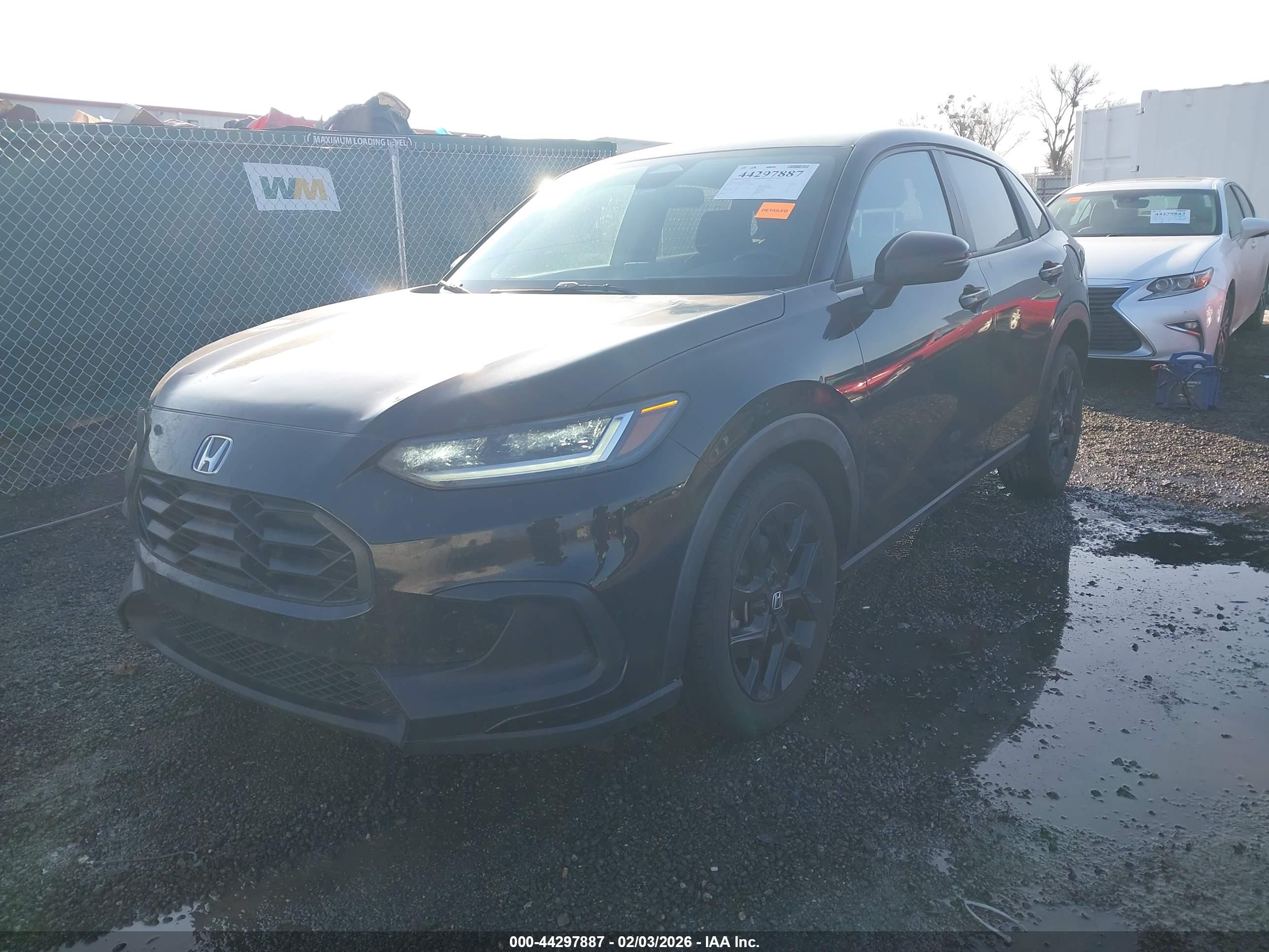 HONDA HR-V image 2