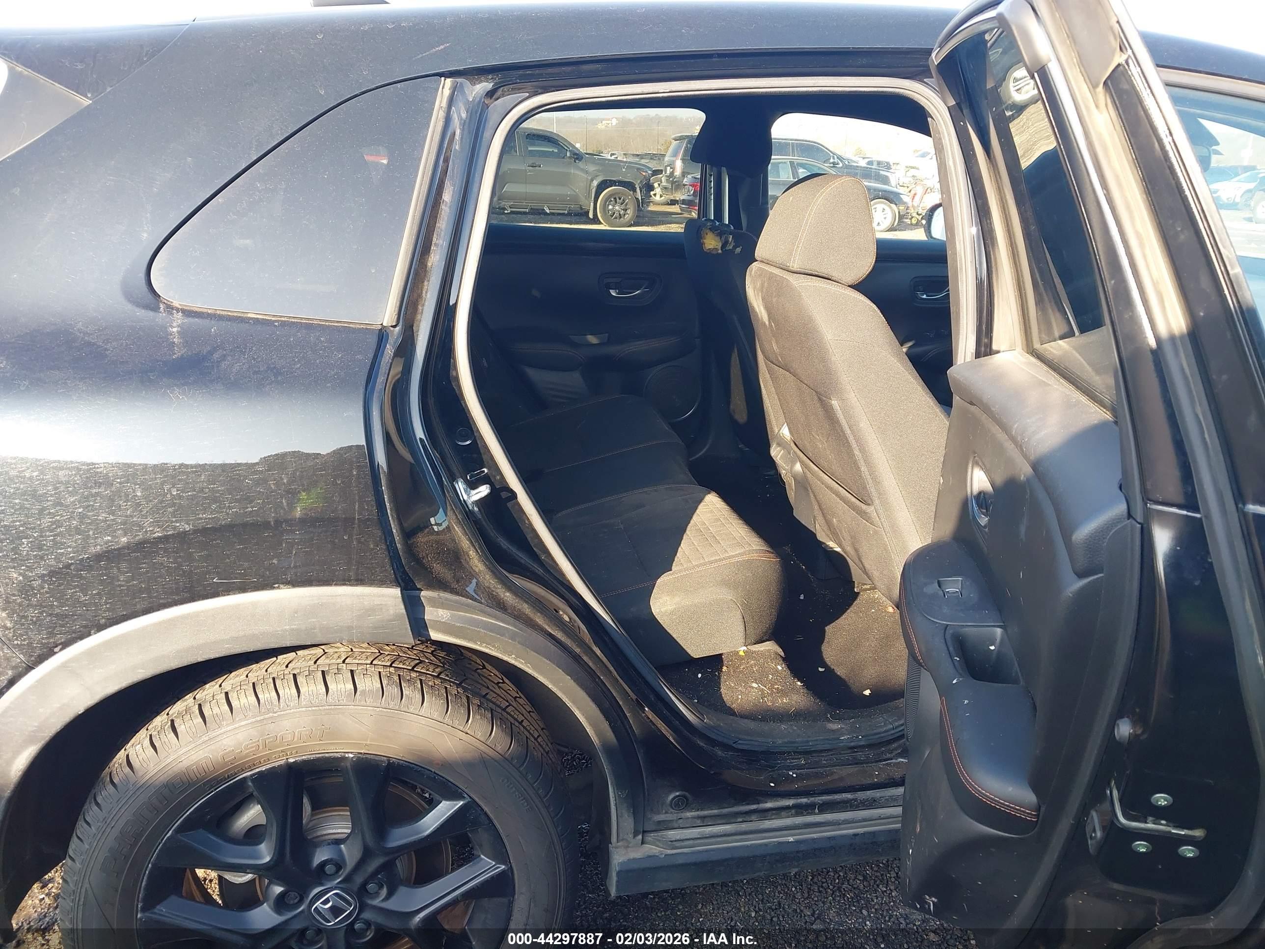 HONDA HR-V image 8