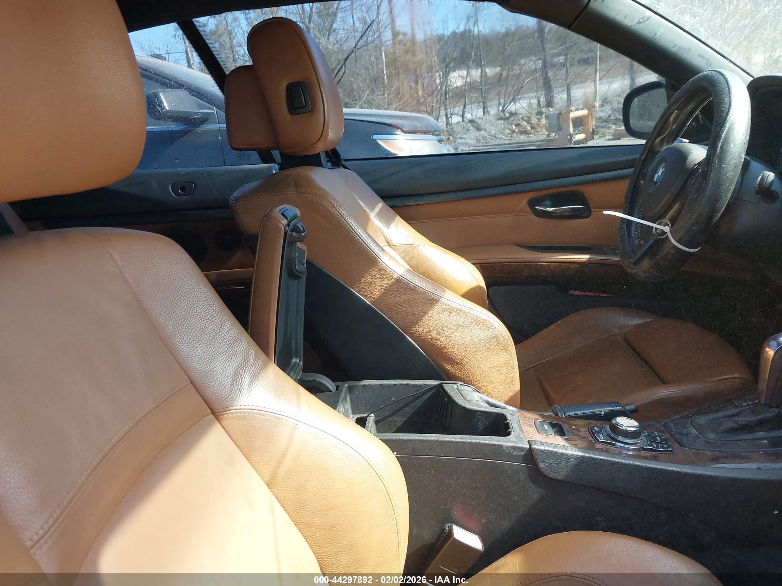 BMW 328I image 5