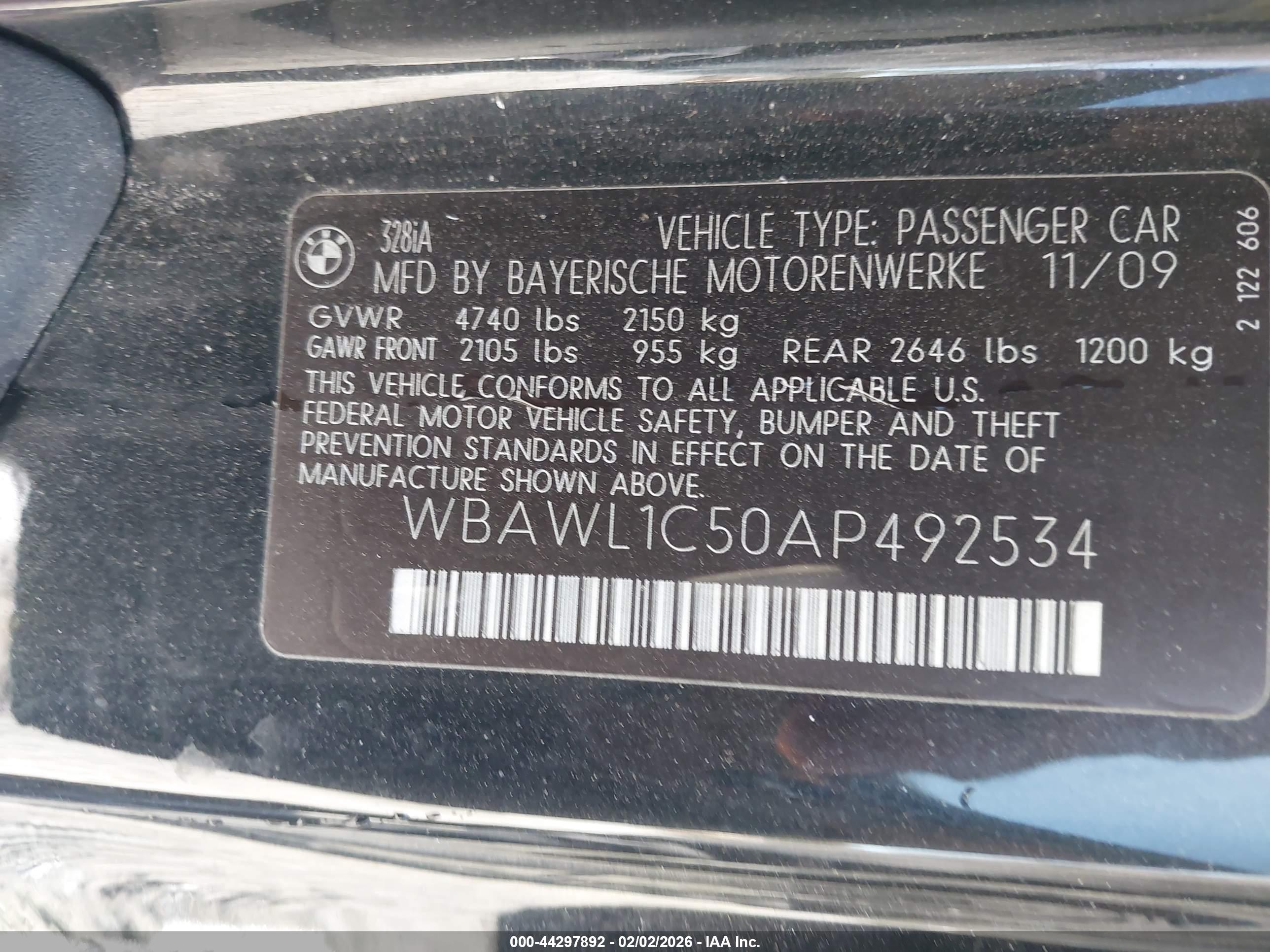 BMW 328I image 9