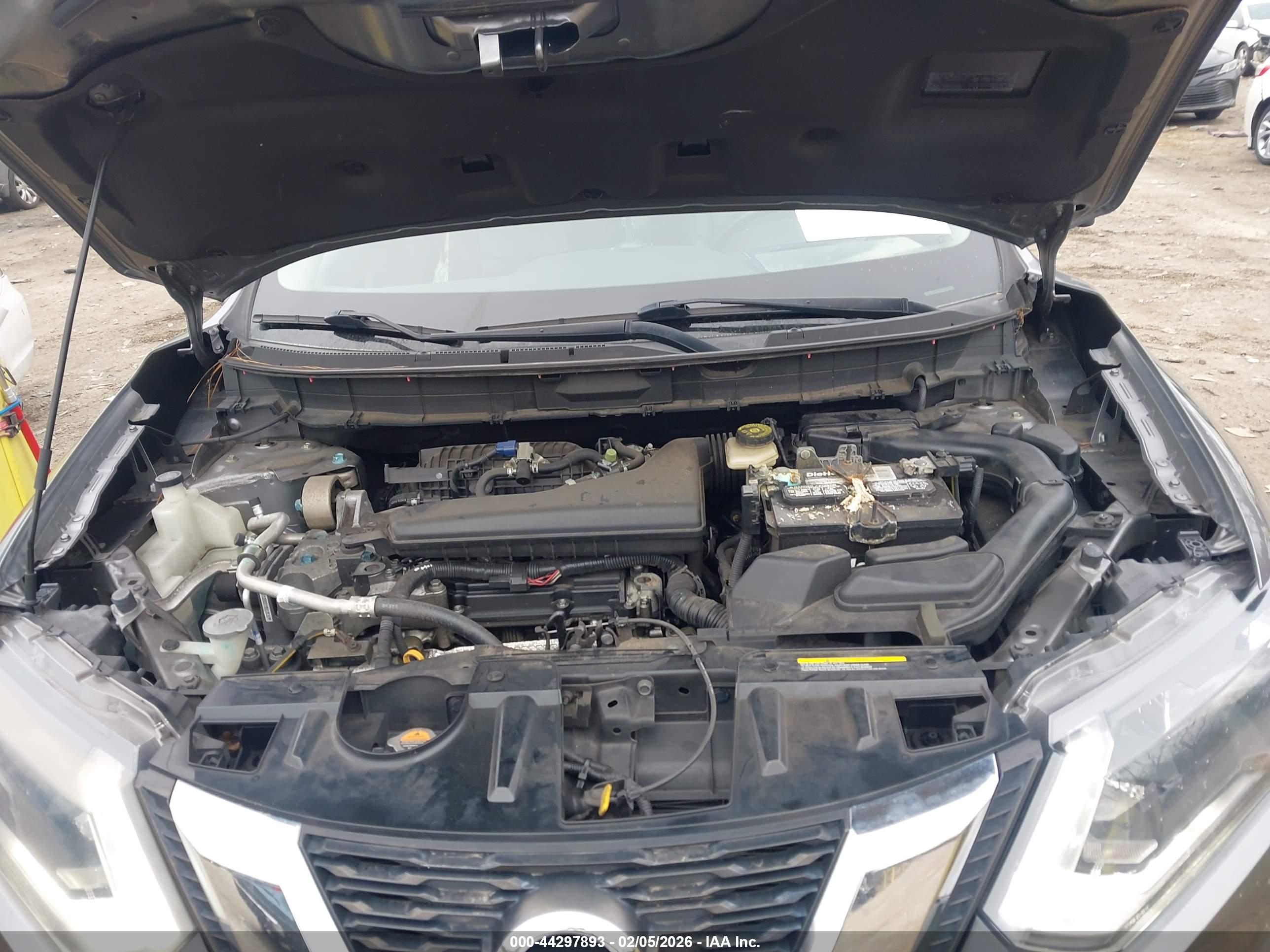 NISSAN ROGUE image 10