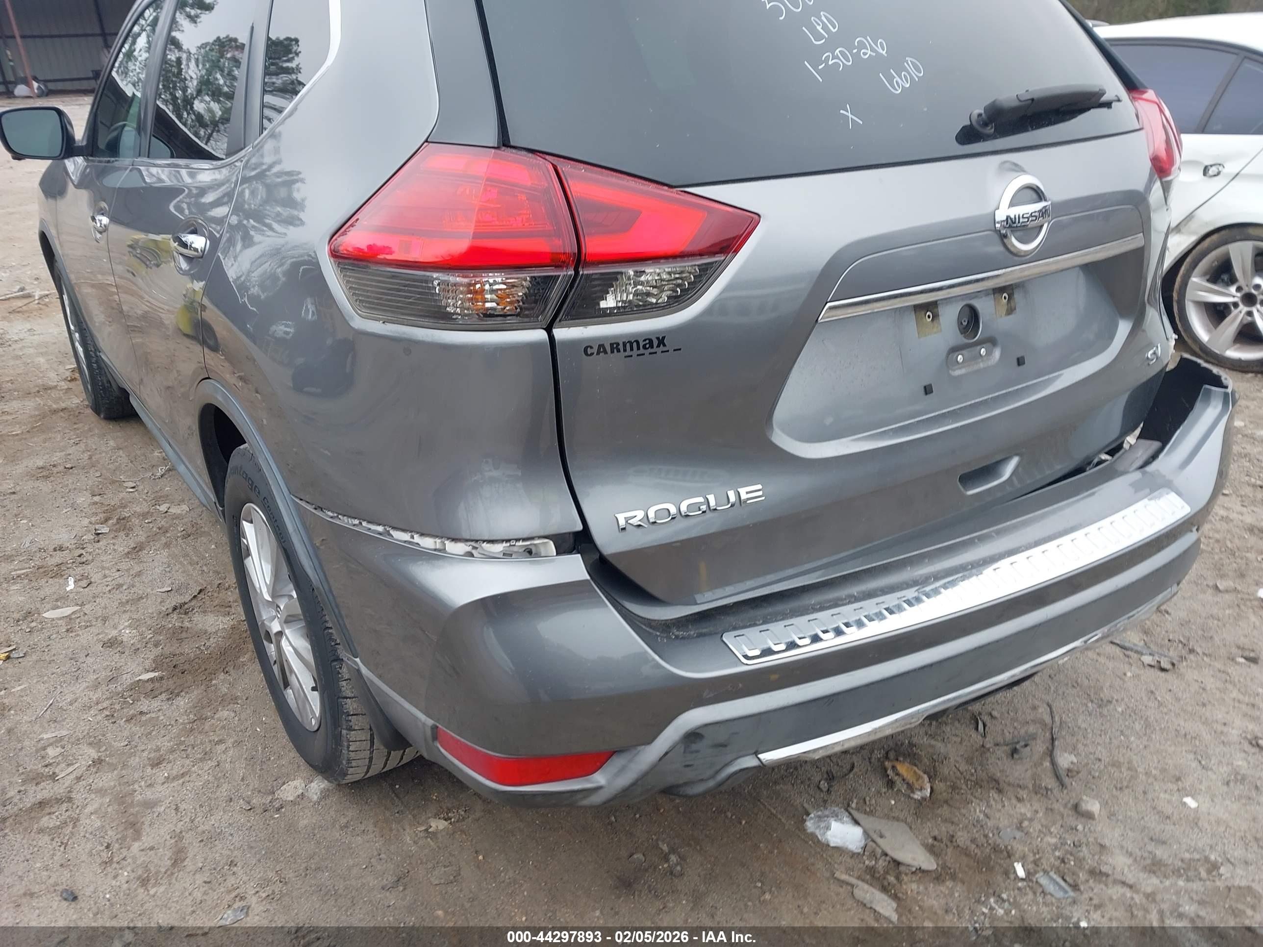 NISSAN ROGUE image 6