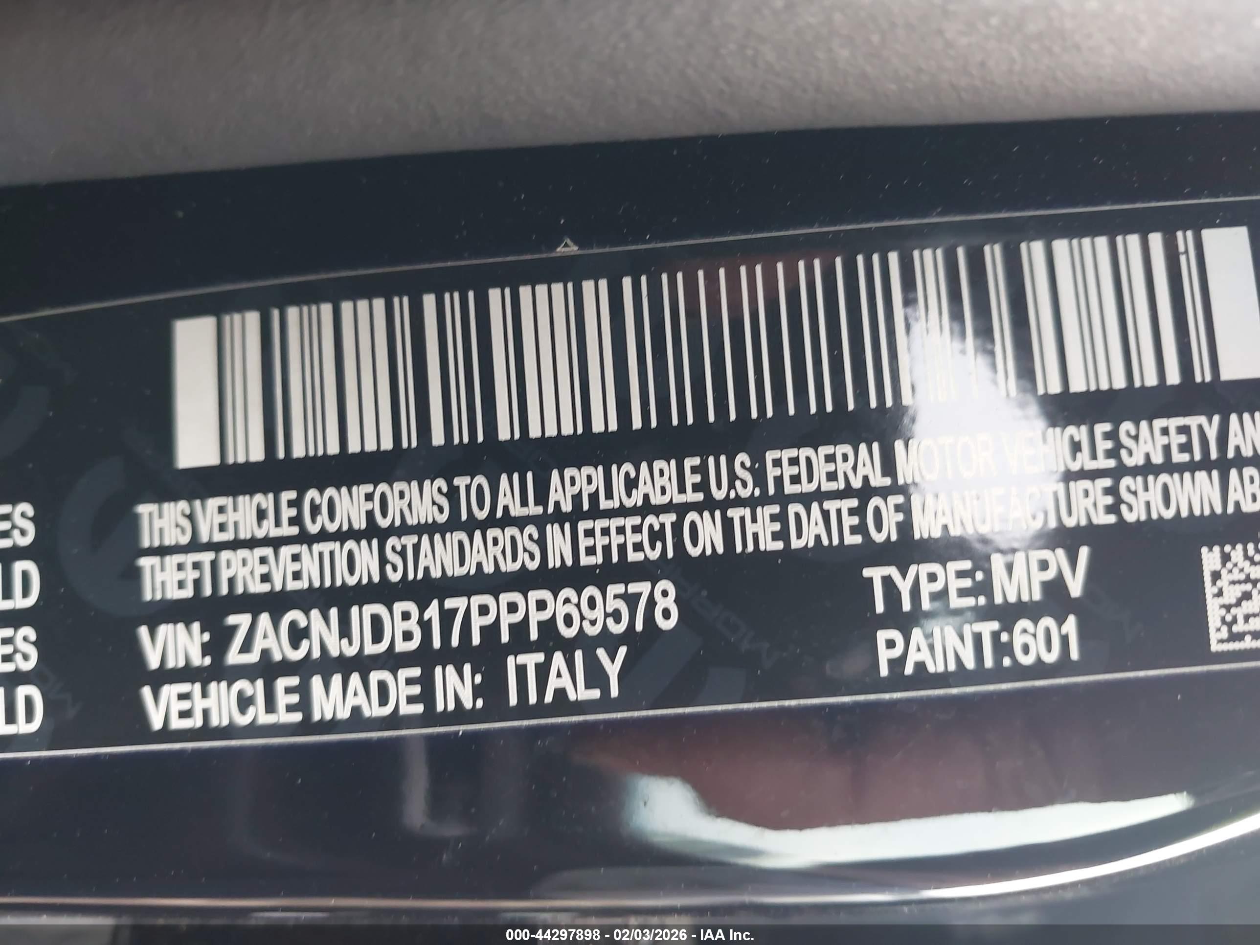 JEEP RENEGADE image 9