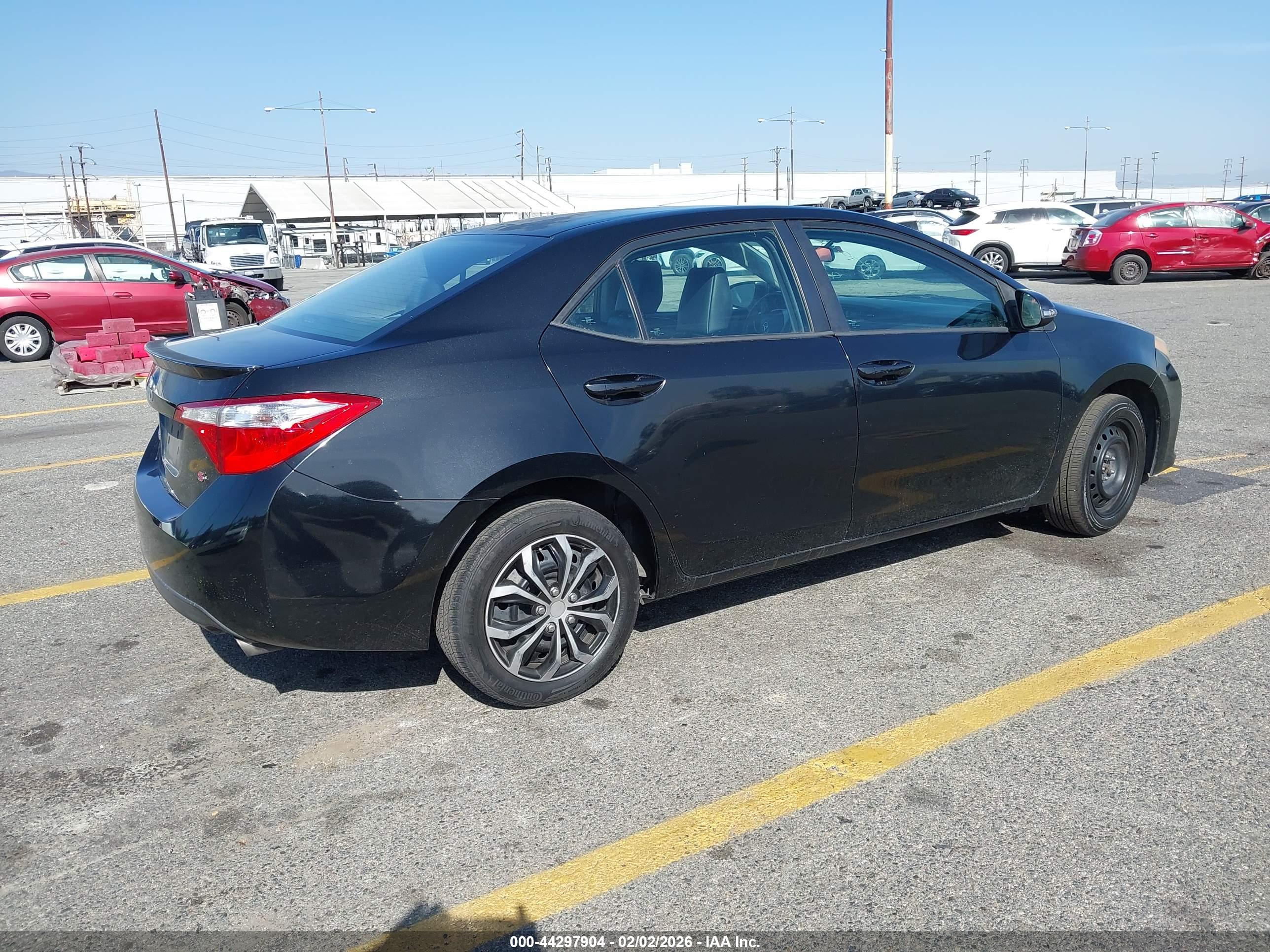 TOYOTA COROLLA image 4
