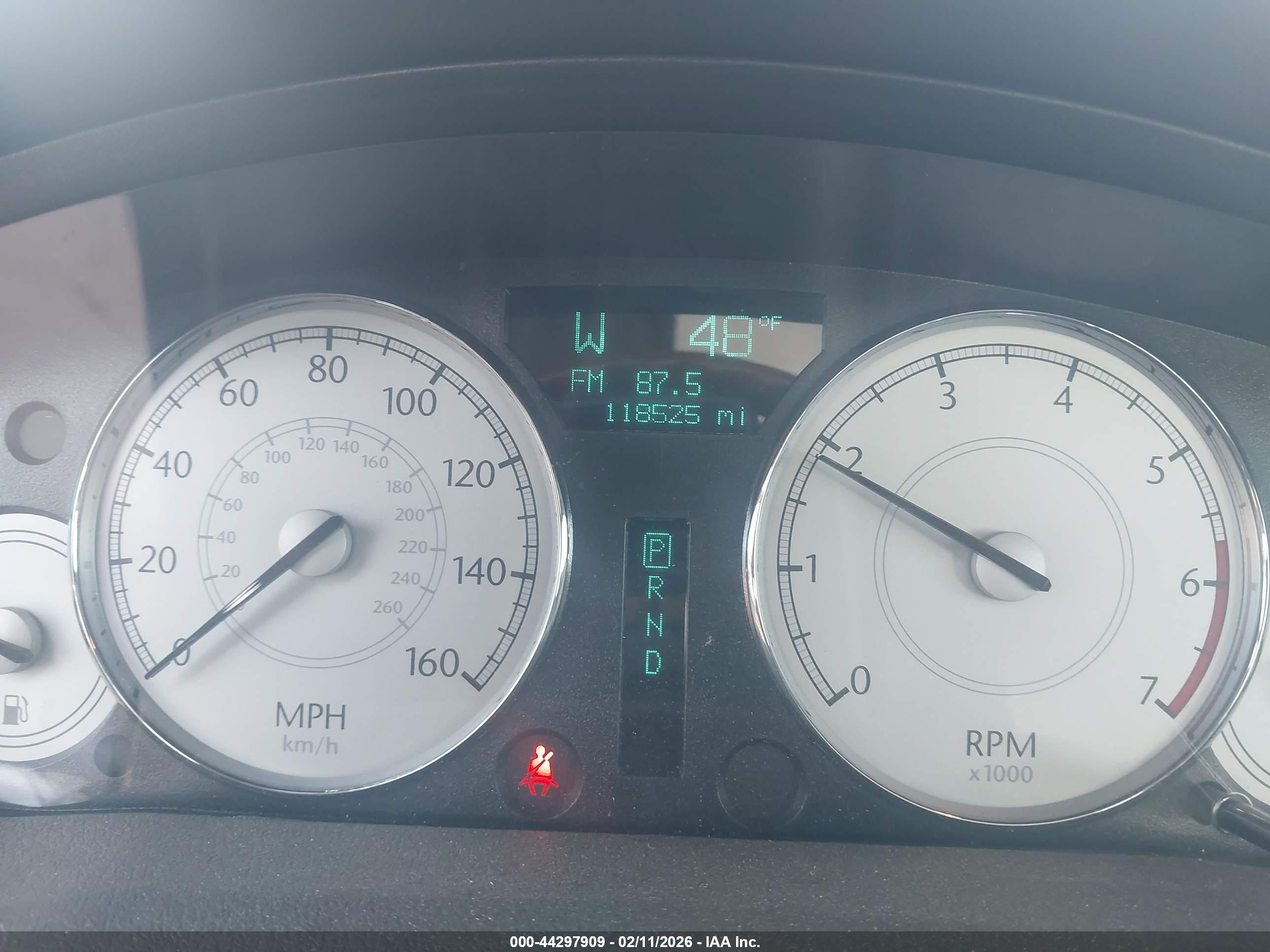CHRYSLER 300C image 7