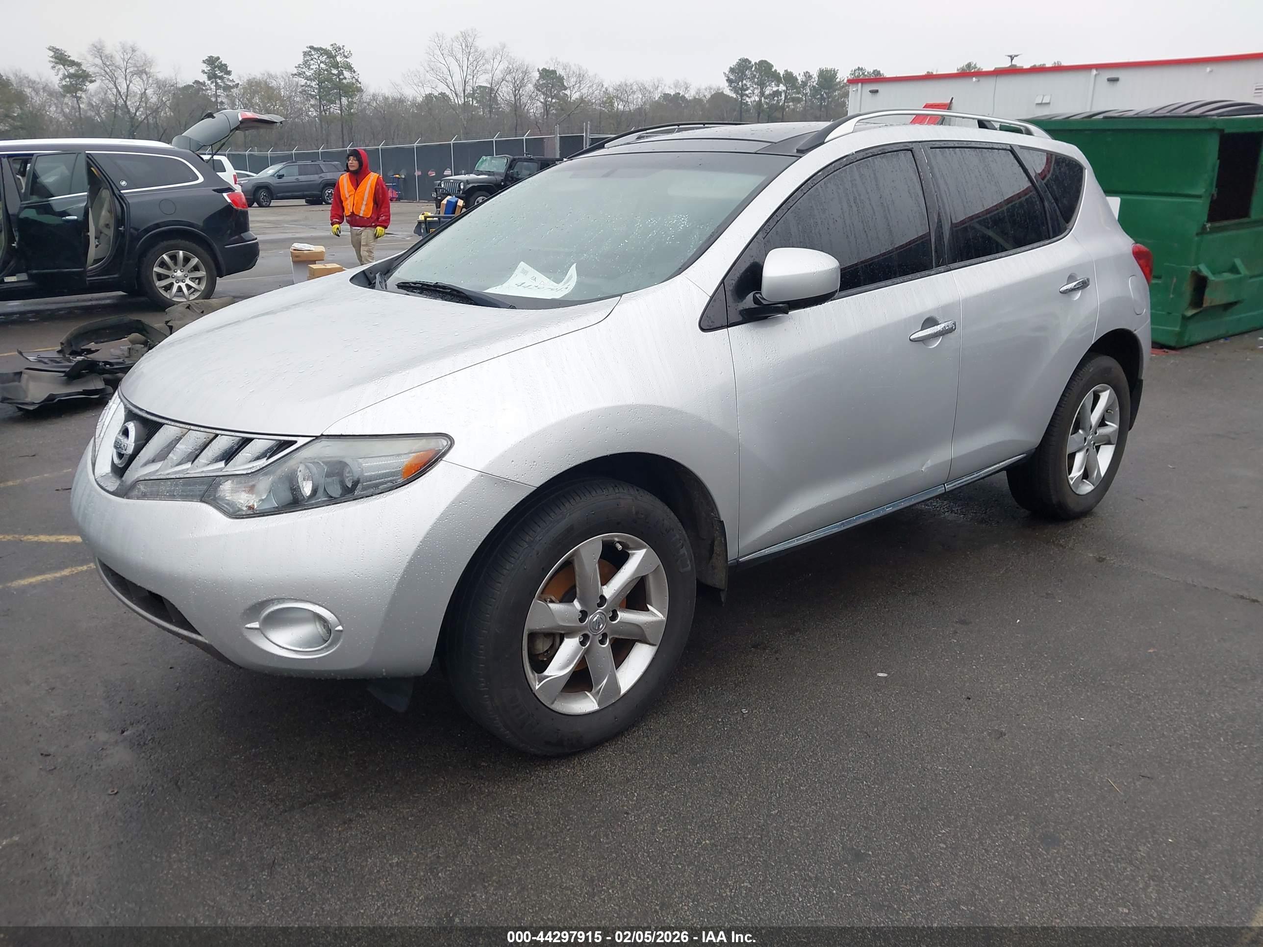 NISSAN MURANO image 2