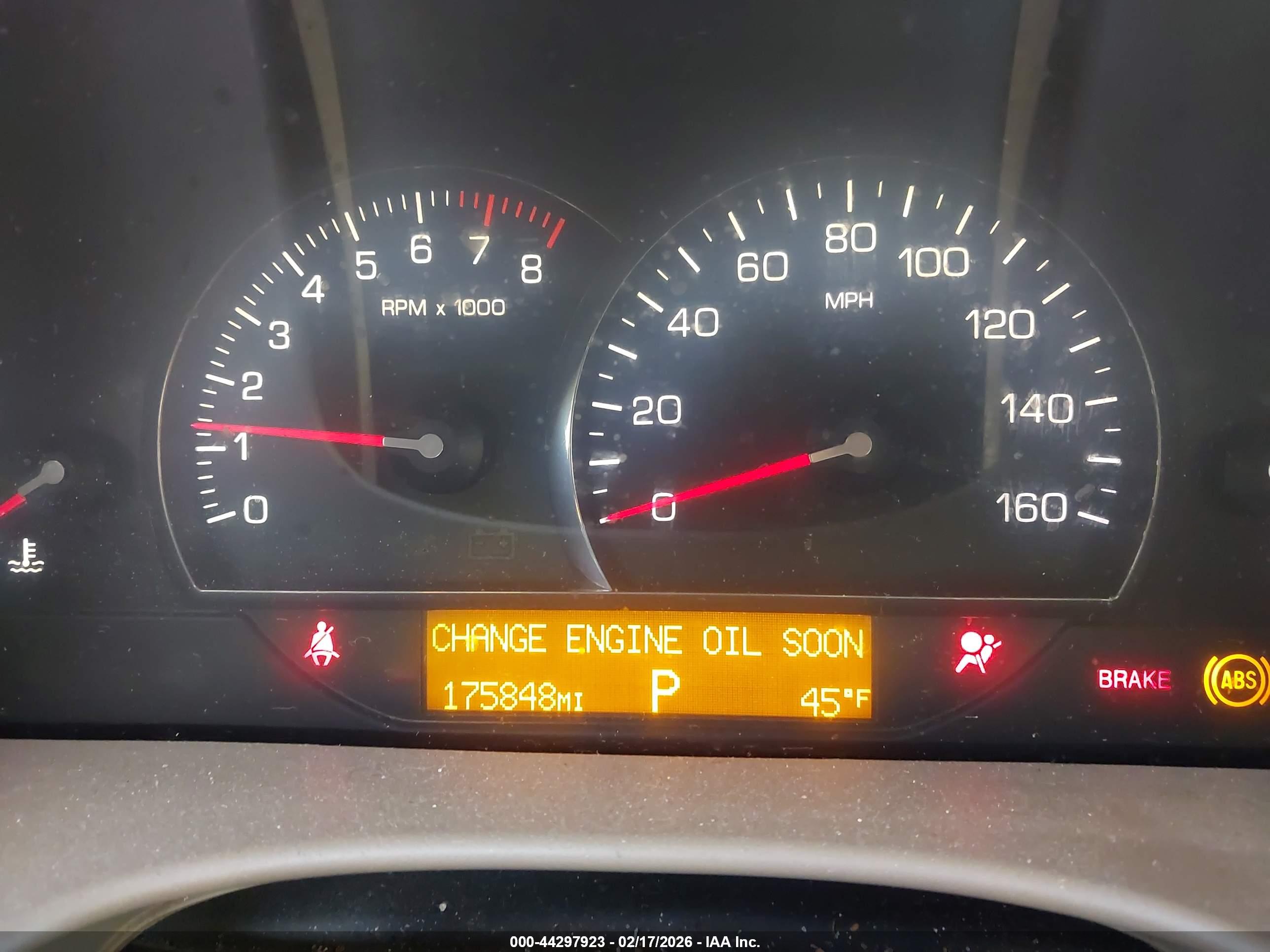 CADILLAC STS image 7