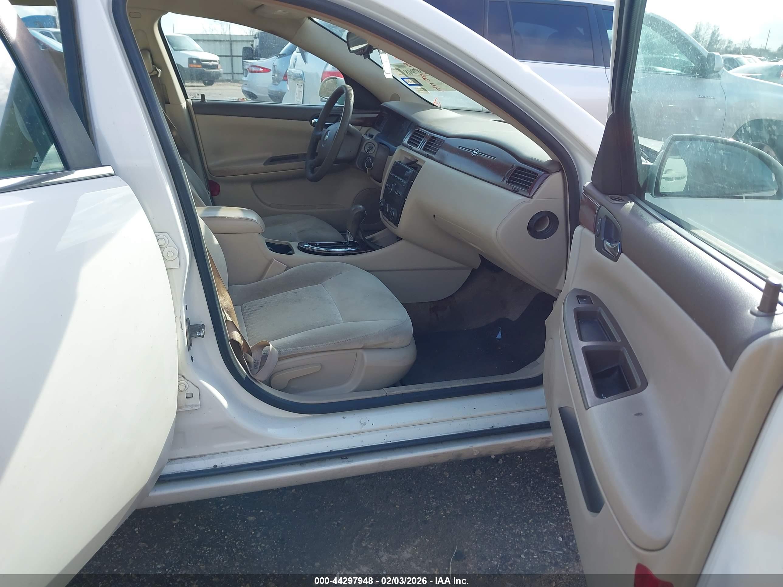 CHEVROLET IMPALA image 5