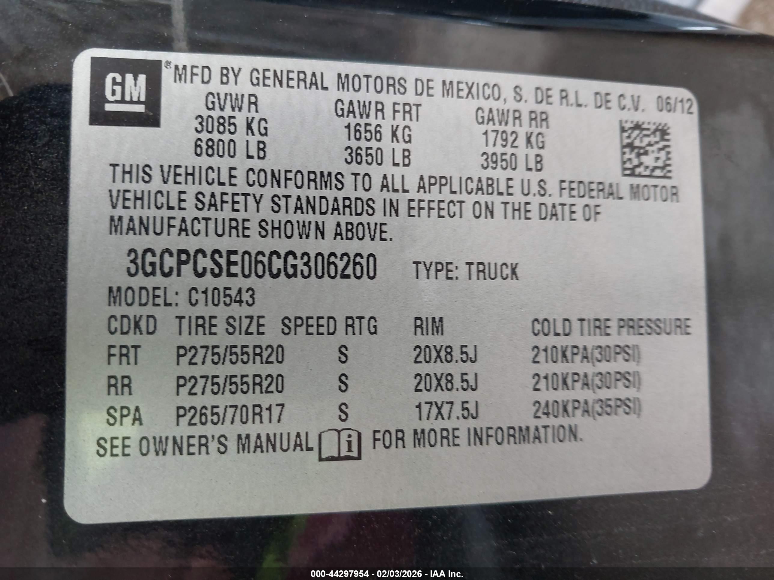CHEVROLET SILVERADO image 9
