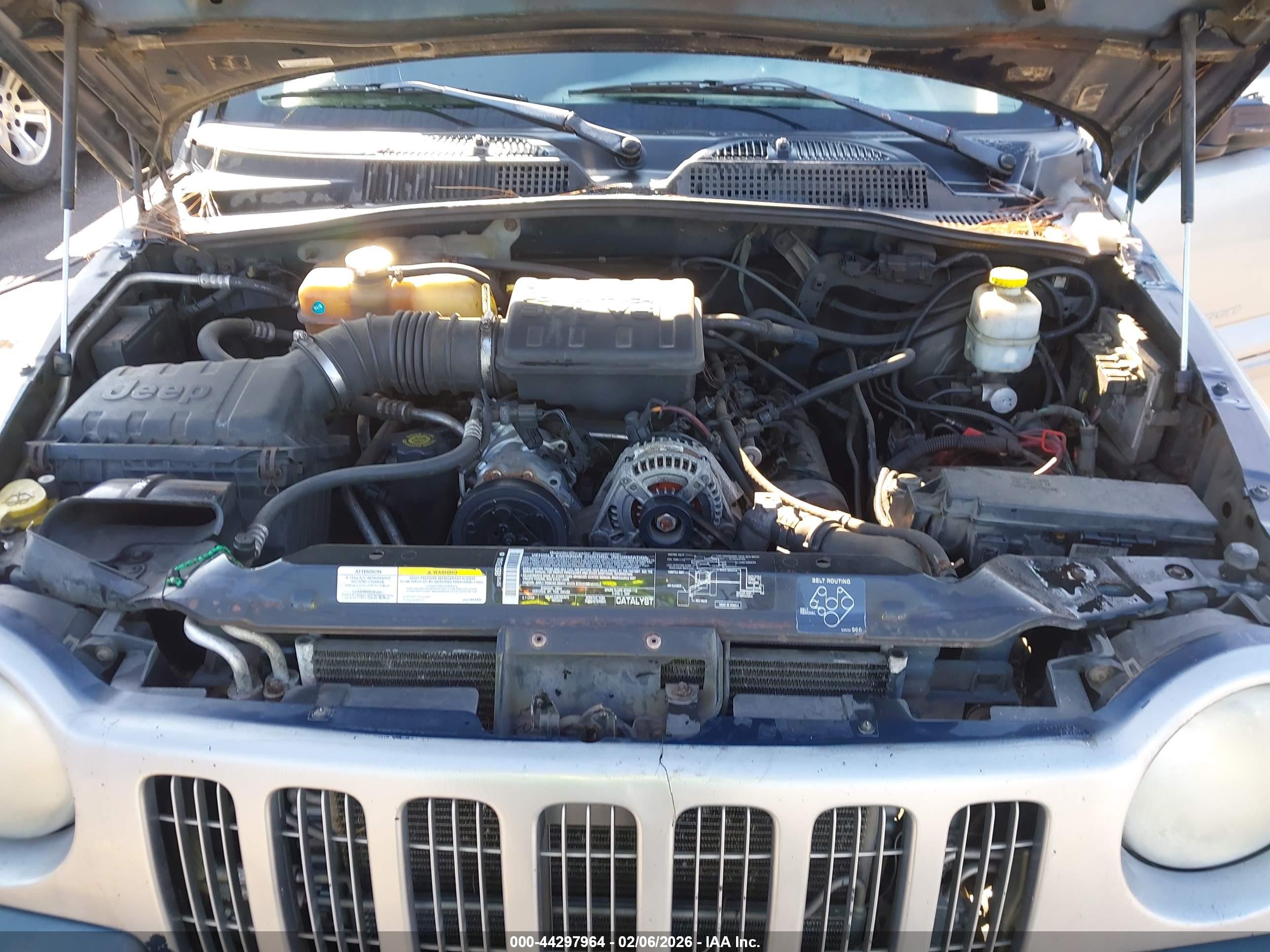 JEEP LIBERTY image 10