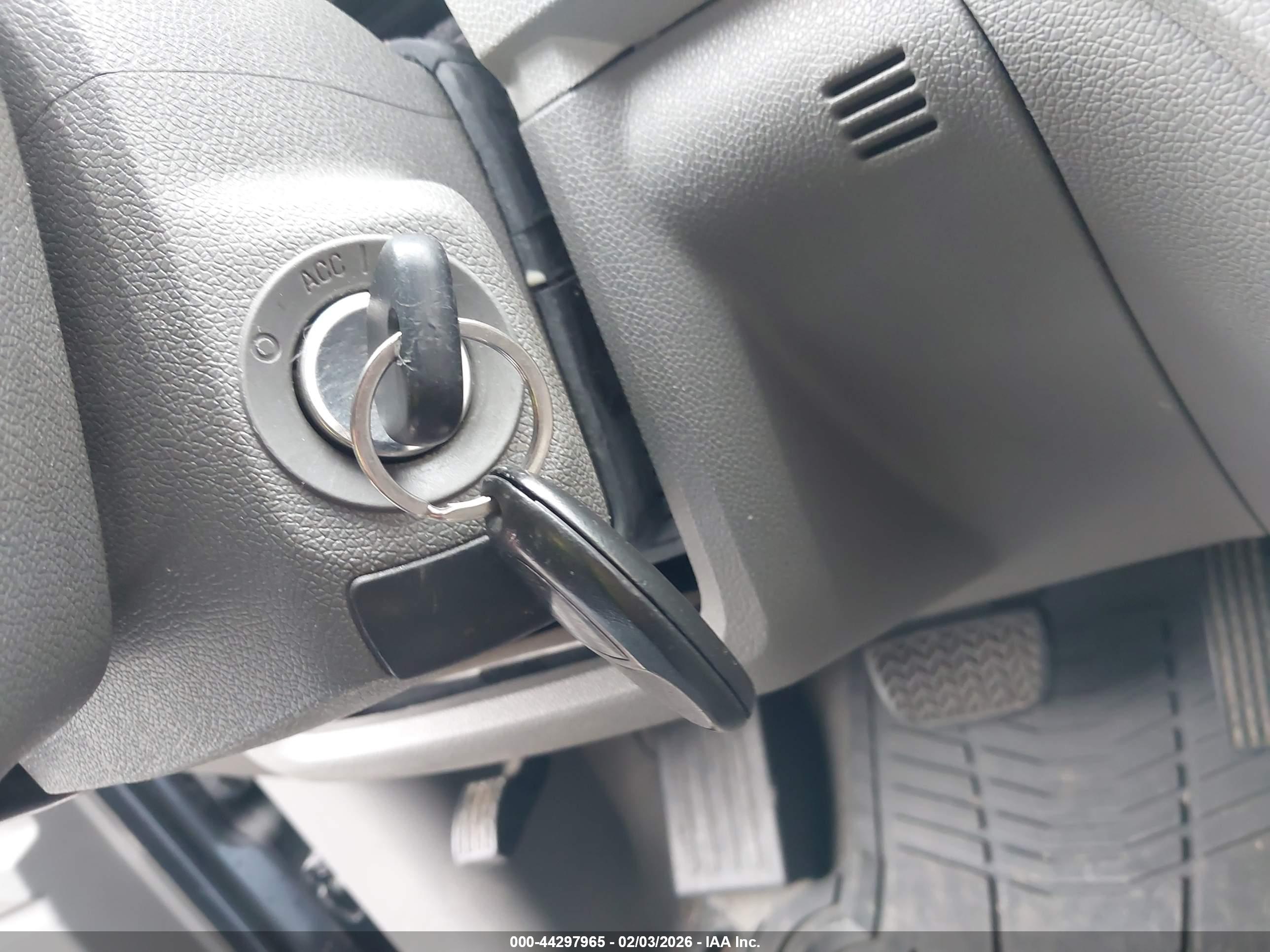 CHEVROLET TRAVERSE image 11