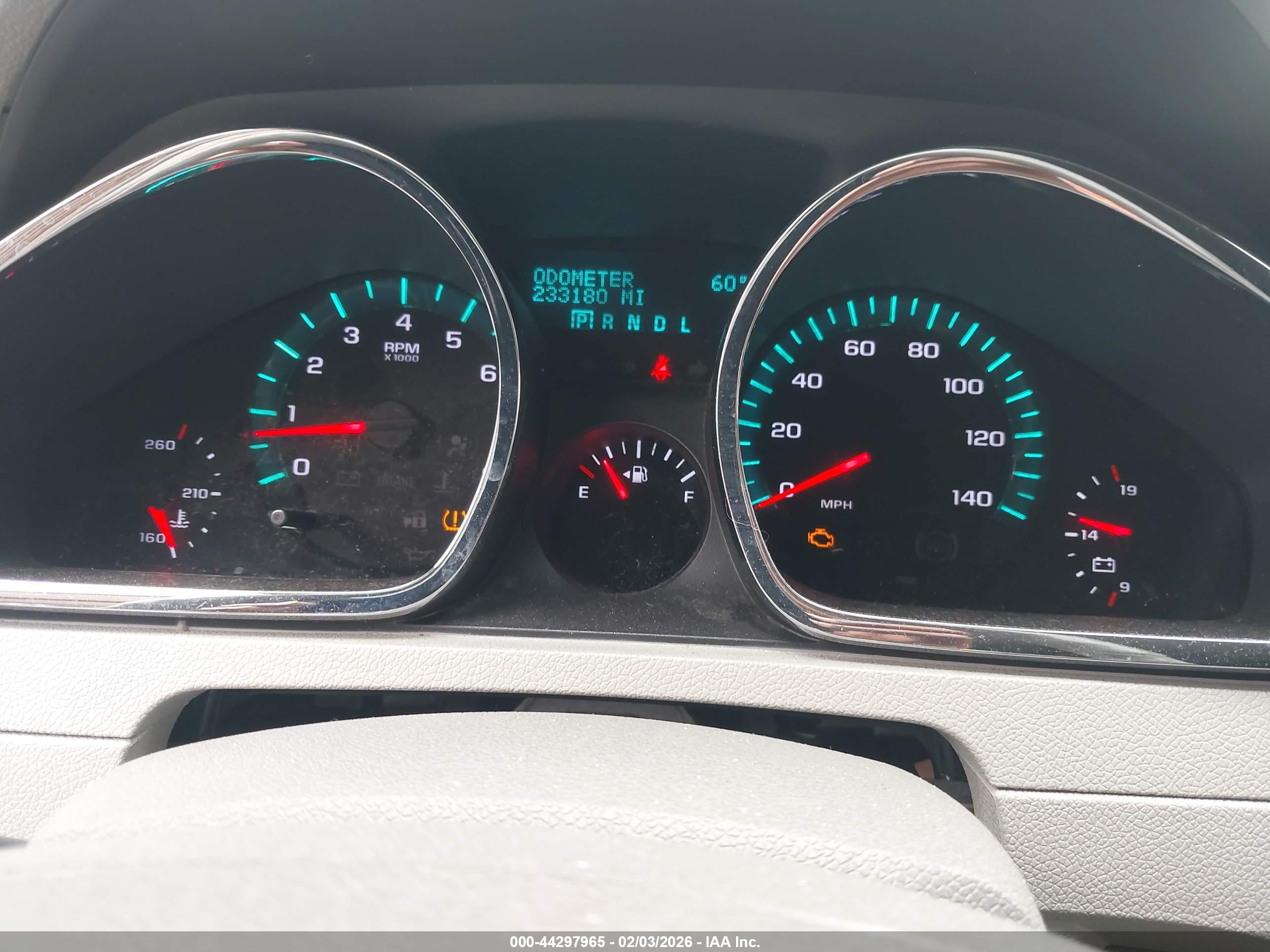 CHEVROLET TRAVERSE image 7