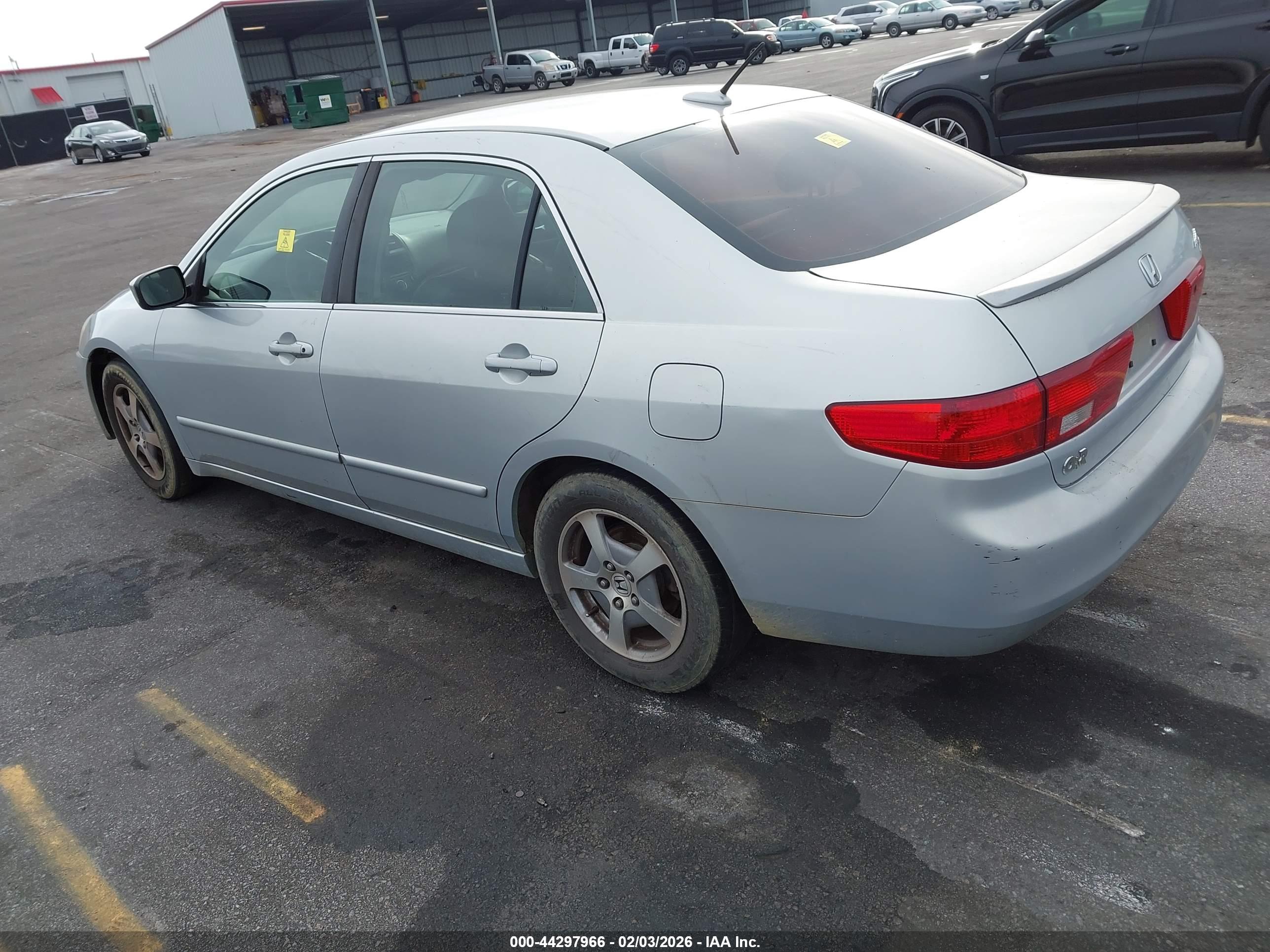 HONDA ACCORD image 3