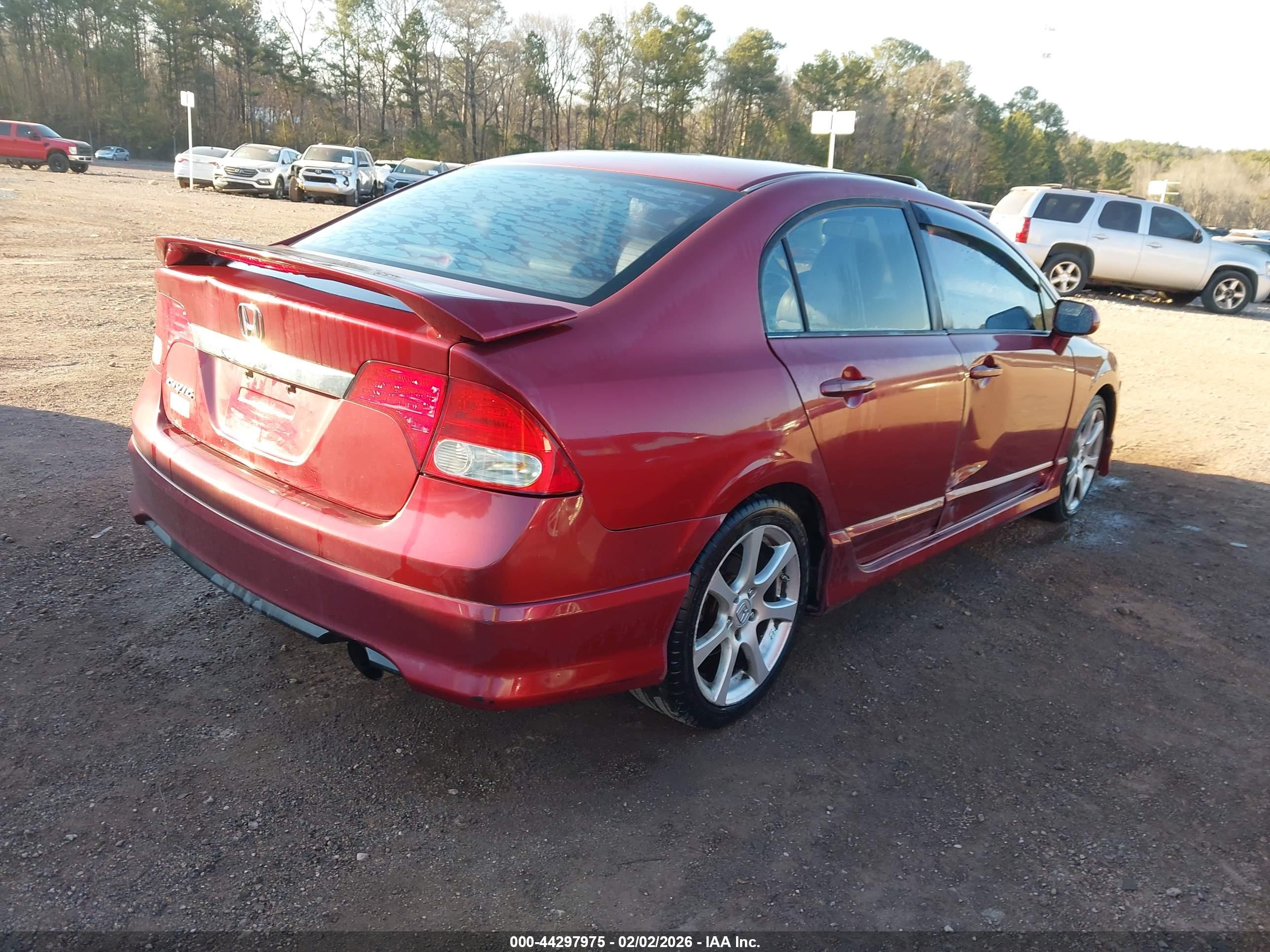 HONDA CIVIC image 4