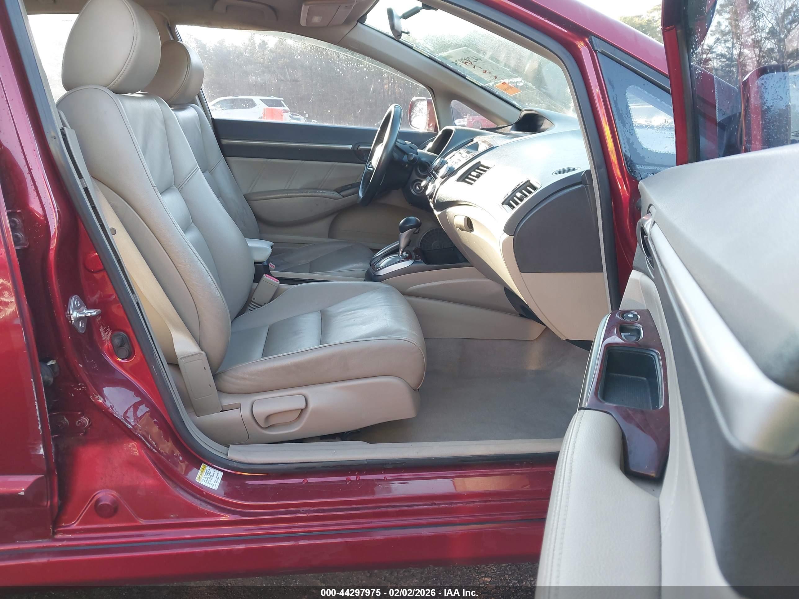 HONDA CIVIC image 5
